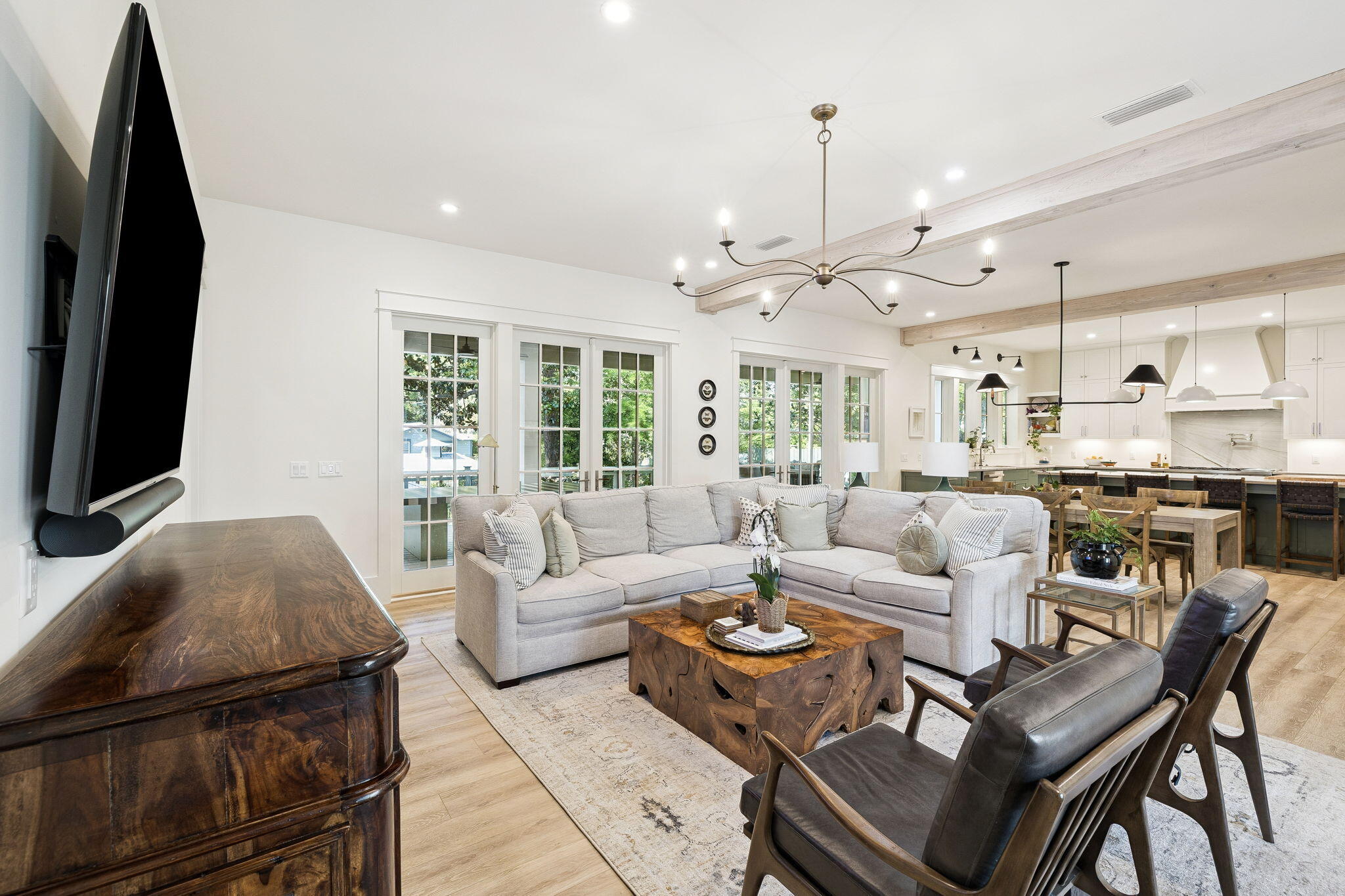 DAUGHETTES AMENDED - Residential