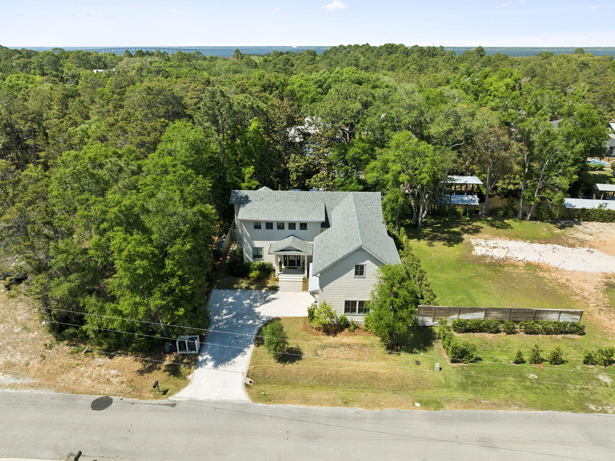 DAUGHETTES AMENDED - Residential