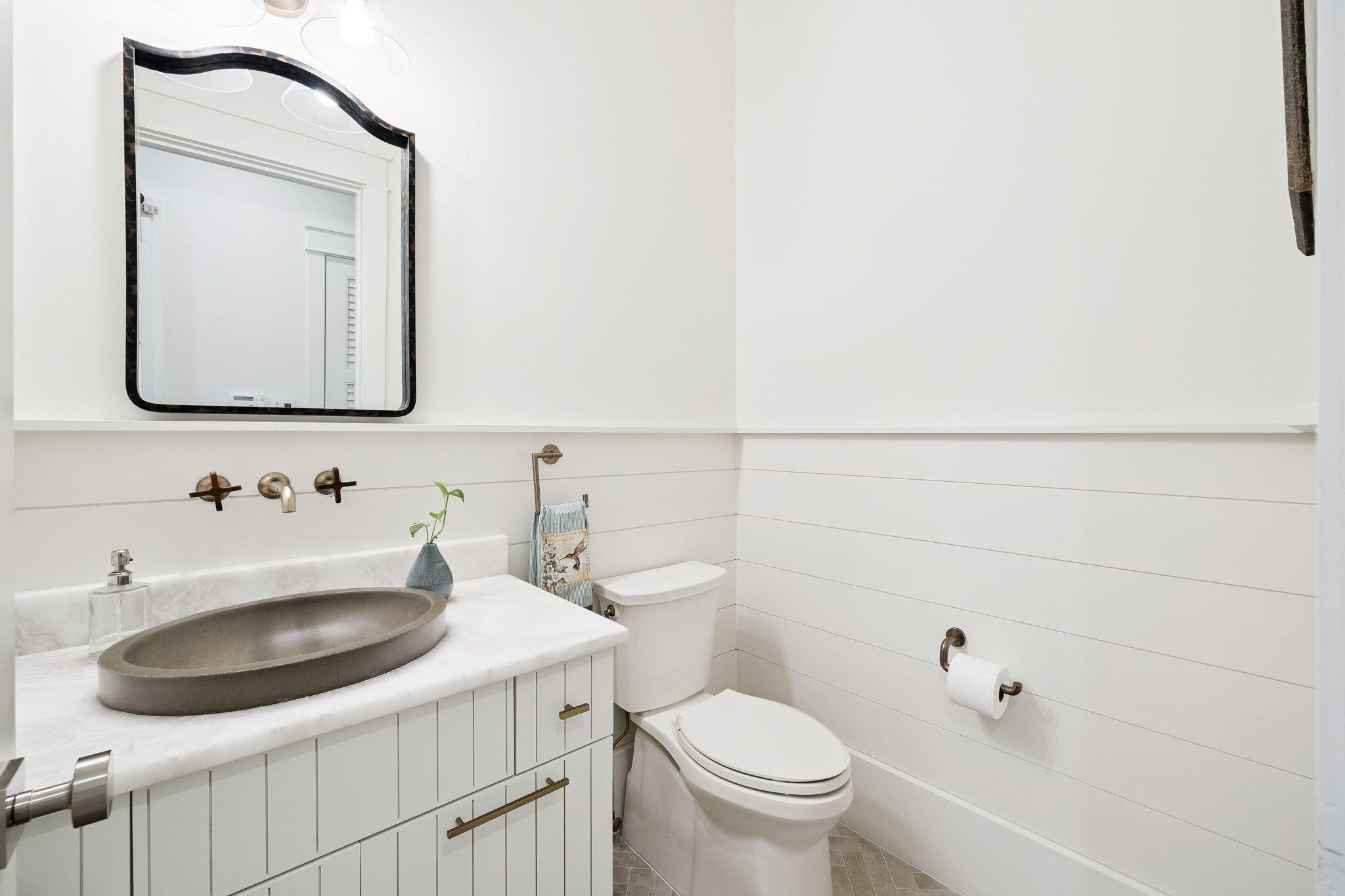 DAUGHETTES AMENDED - Residential
