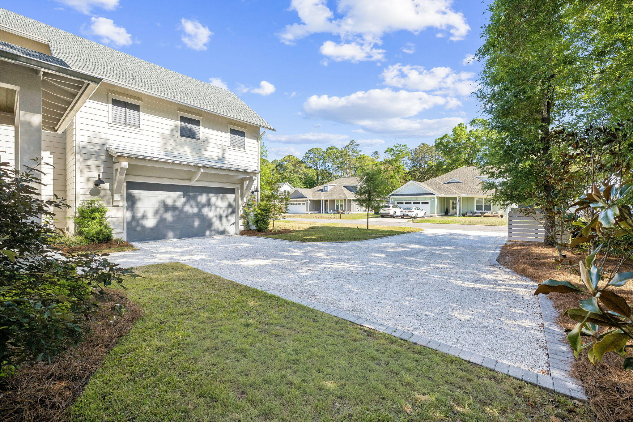 DAUGHETTES AMENDED - Residential