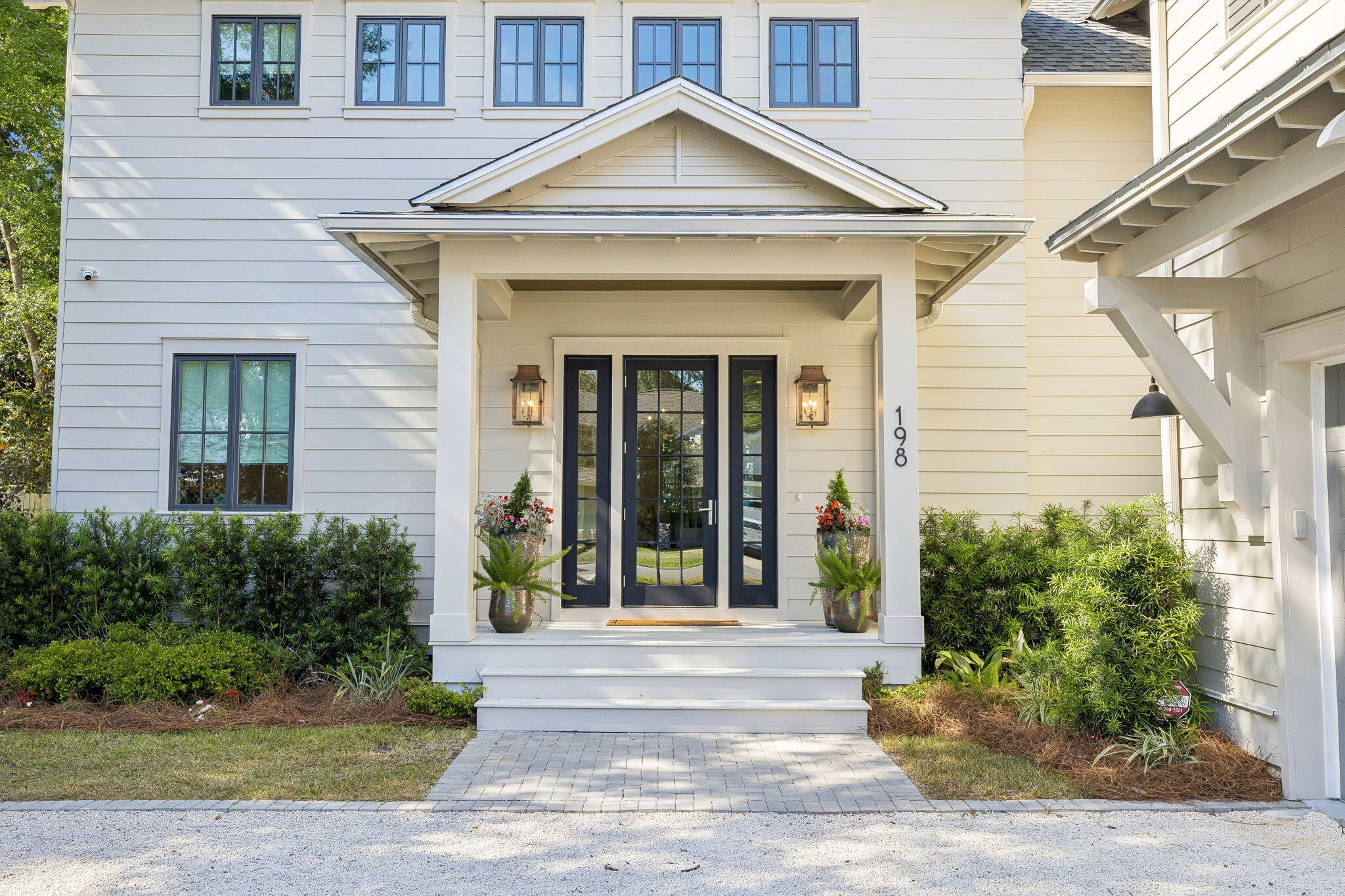 DAUGHETTES AMENDED - Residential