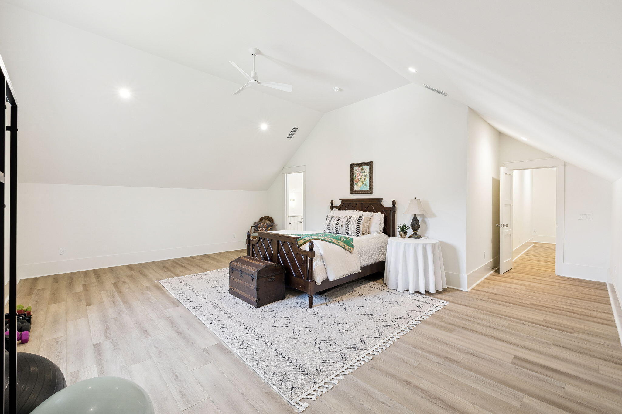 DAUGHETTES AMENDED - Residential