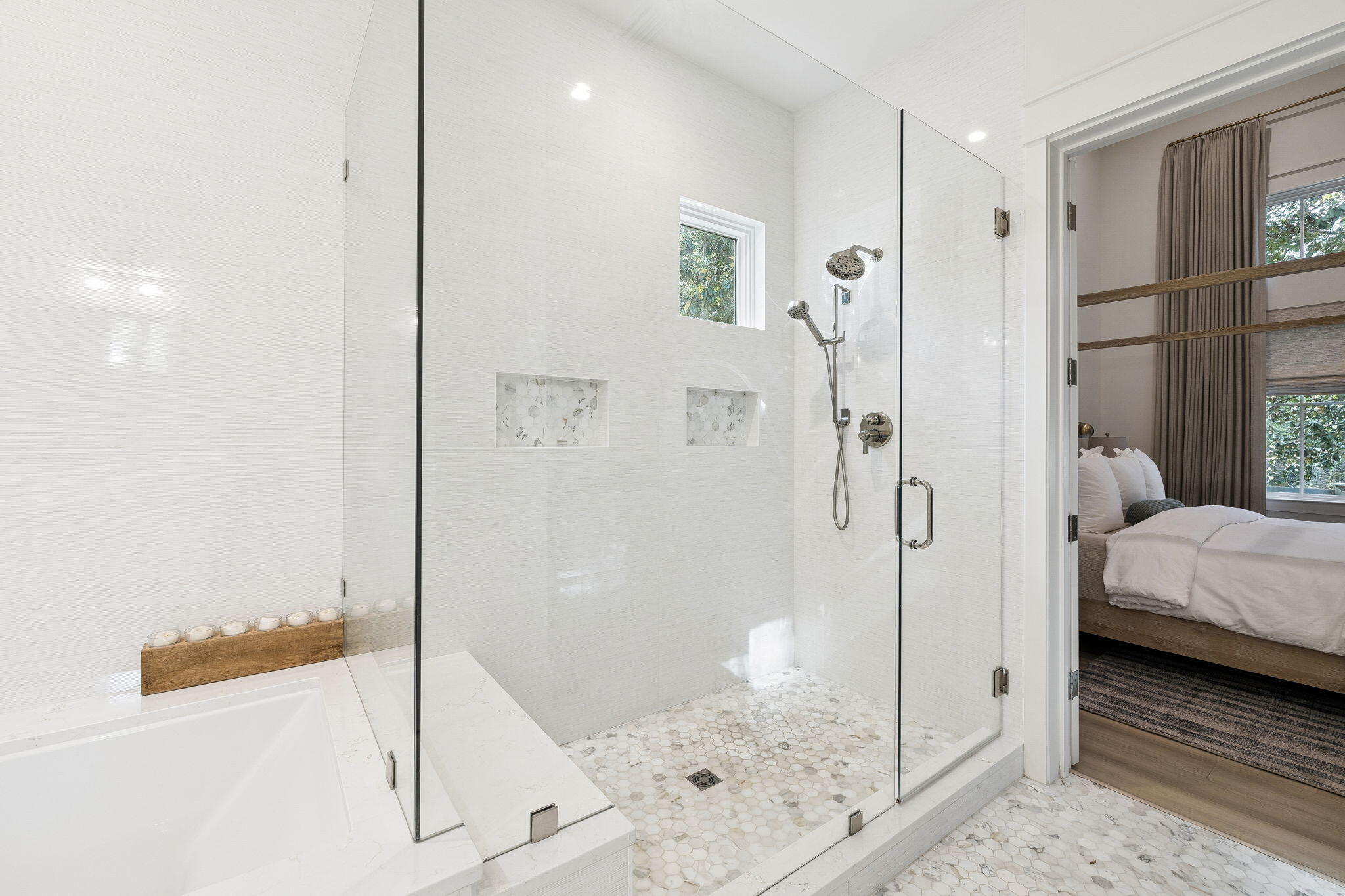 DAUGHETTES AMENDED - Residential