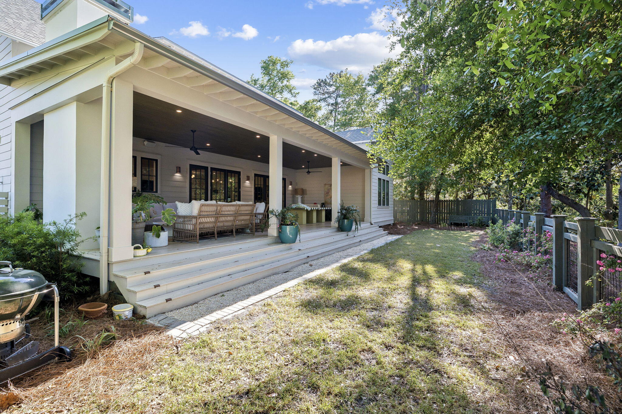 DAUGHETTES AMENDED - Residential