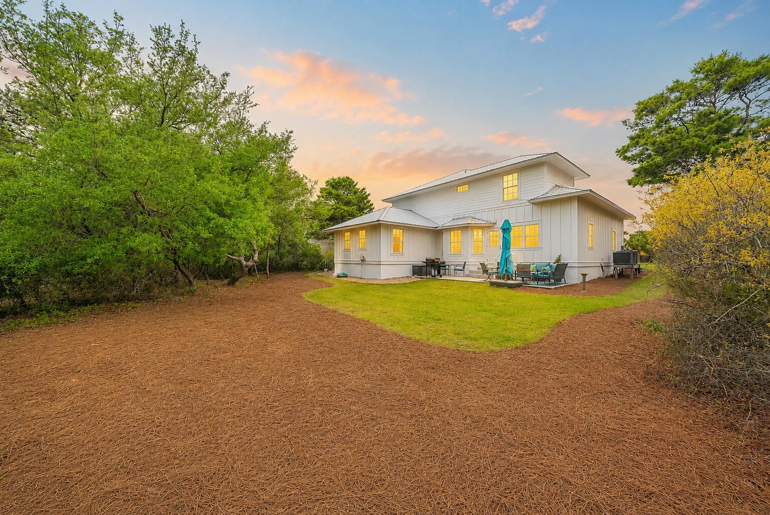 PINES OF BLUE MOUNTAIN - Residential