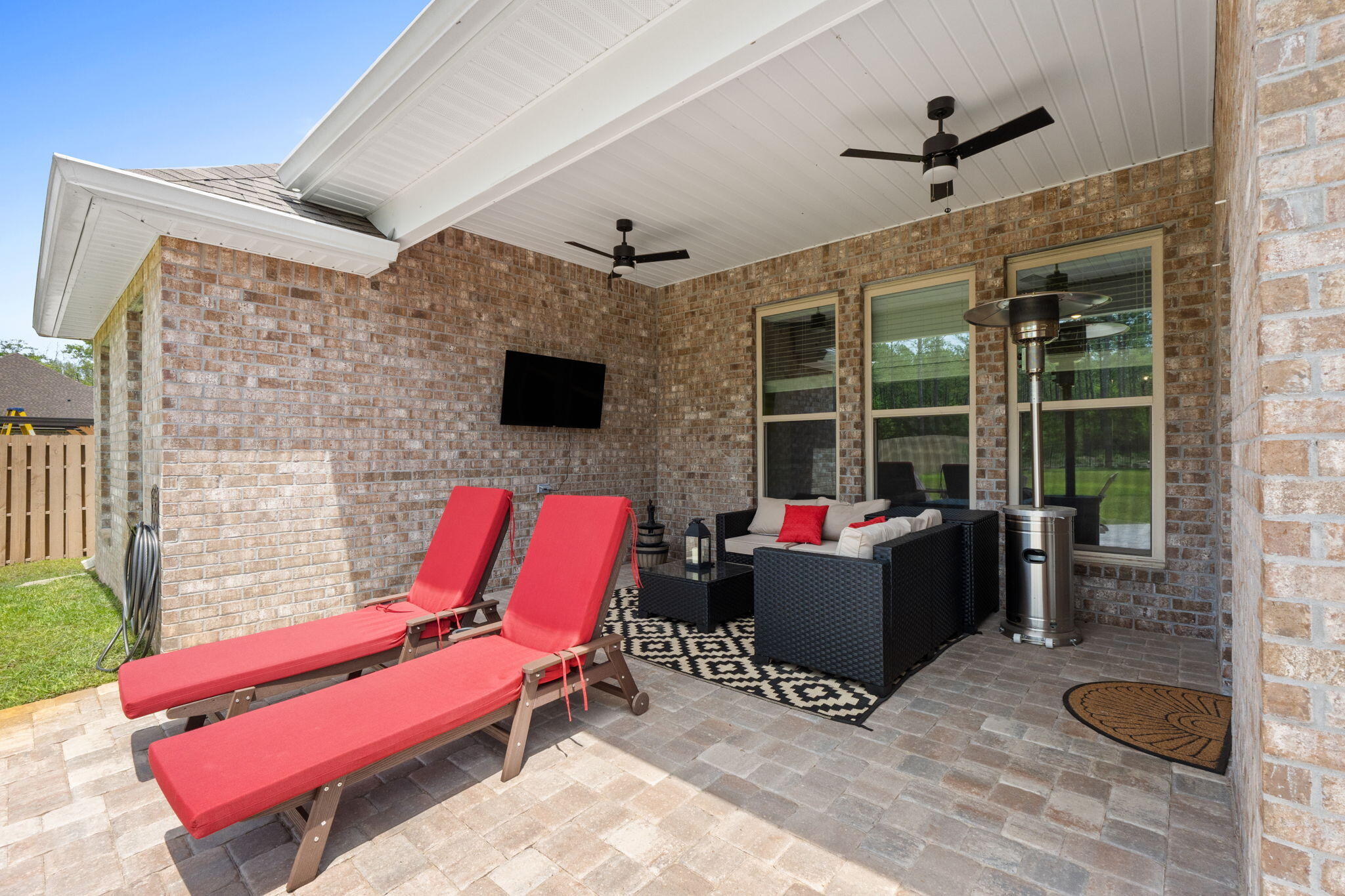 HAMMOCK BAY - LANTERNS - Residential