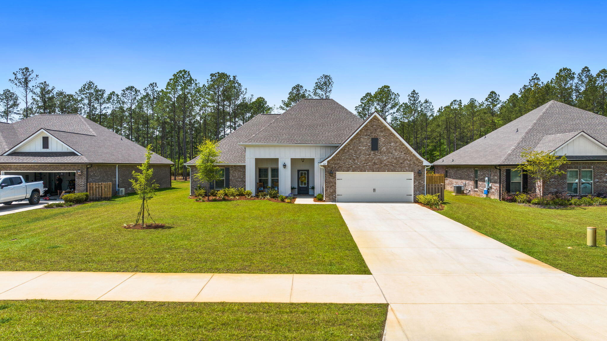 HAMMOCK BAY - LANTERNS - Residential