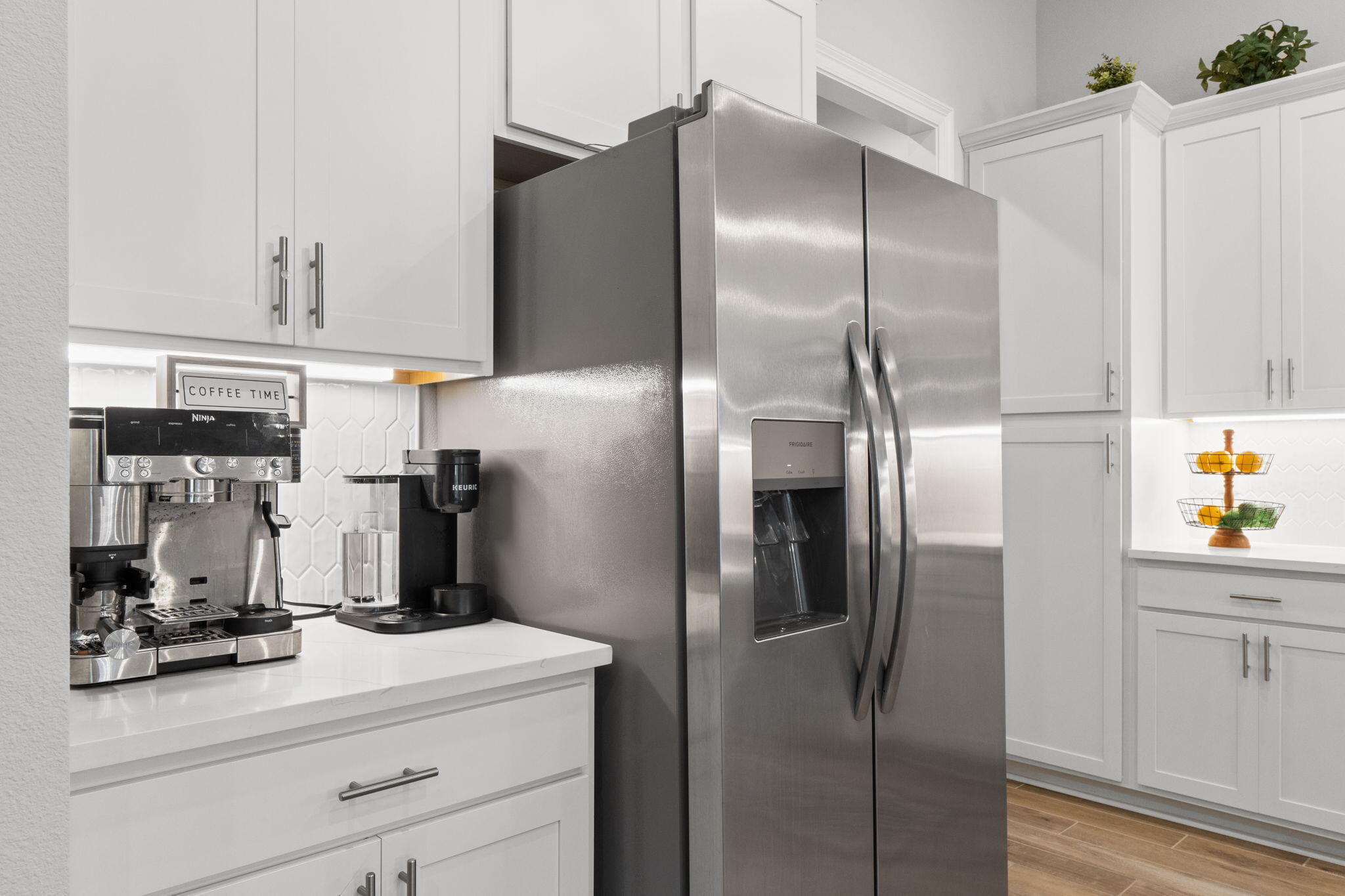 HAMMOCK BAY - LANTERNS - Residential