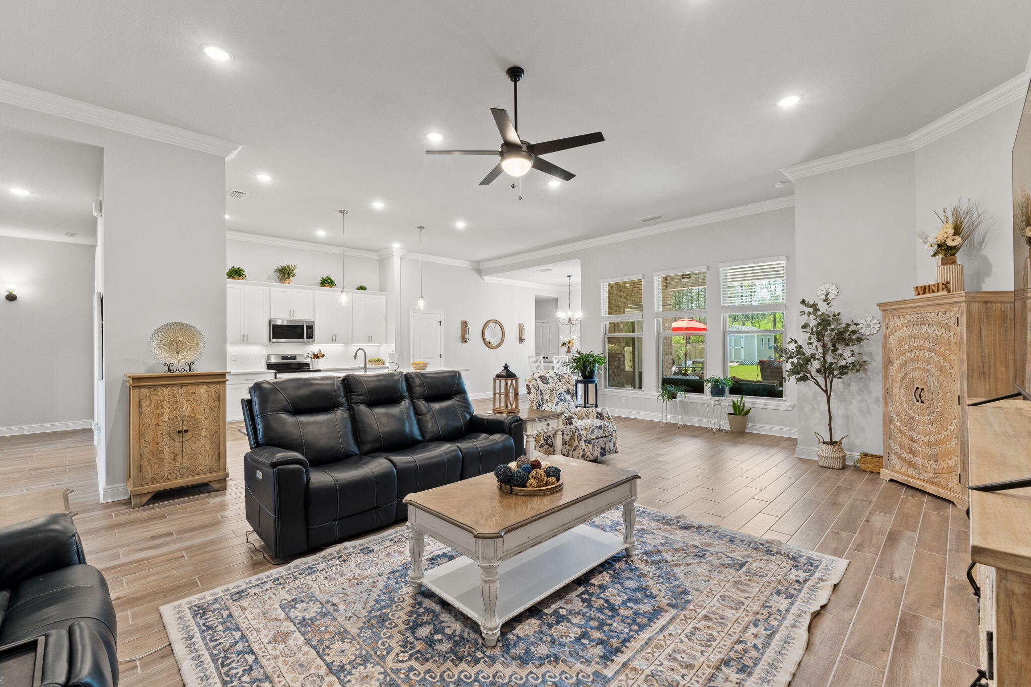 HAMMOCK BAY - LANTERNS - Residential