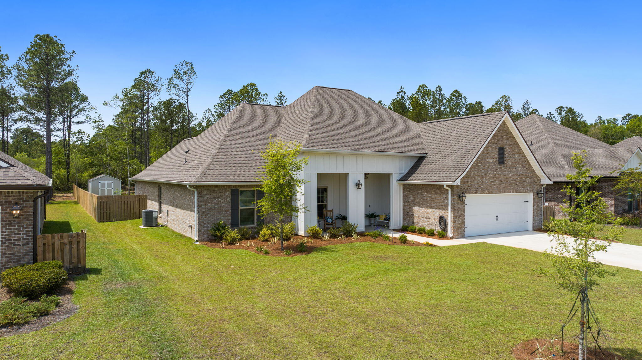 HAMMOCK BAY - LANTERNS - Residential