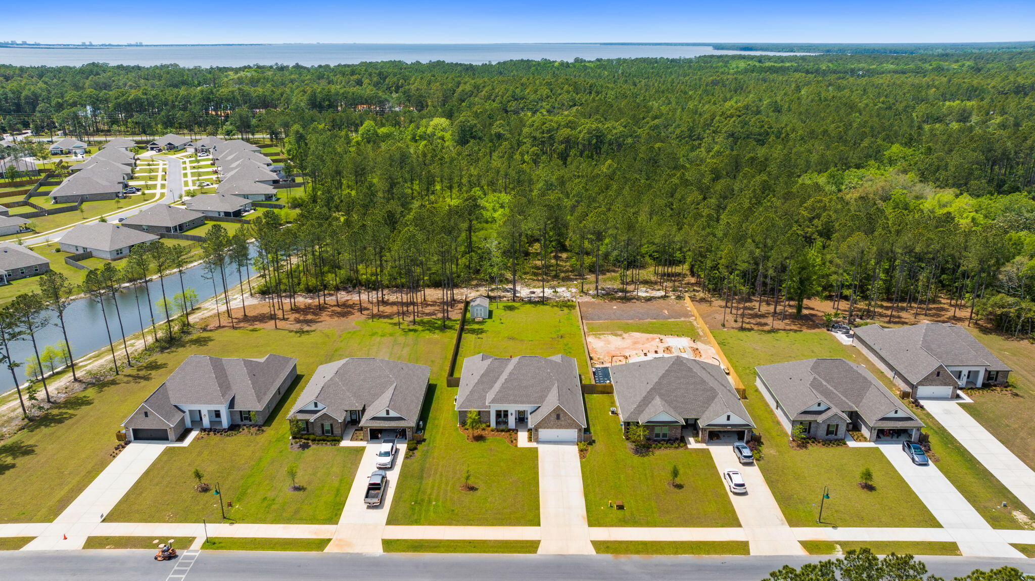 HAMMOCK BAY - LANTERNS - Residential
