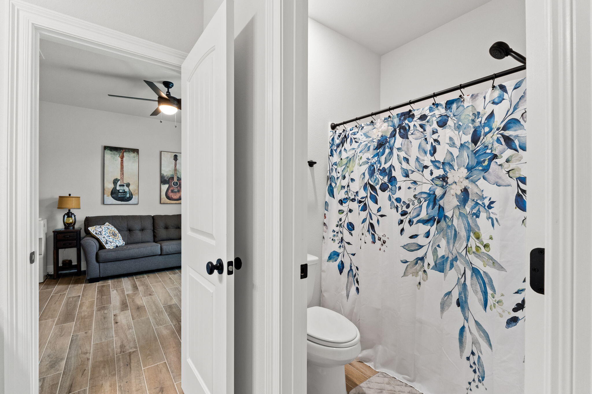 HAMMOCK BAY - LANTERNS - Residential