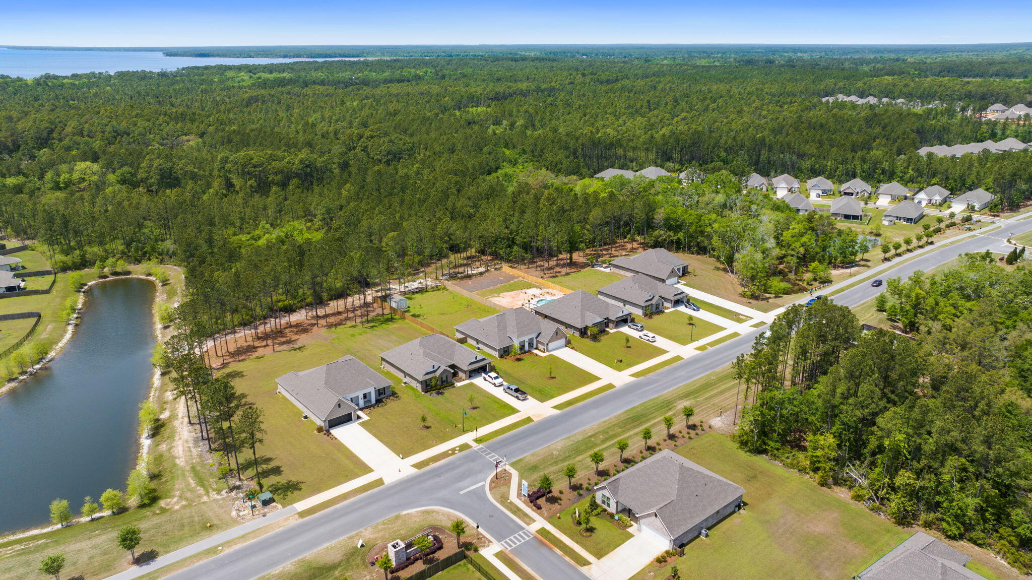 HAMMOCK BAY - LANTERNS - Residential