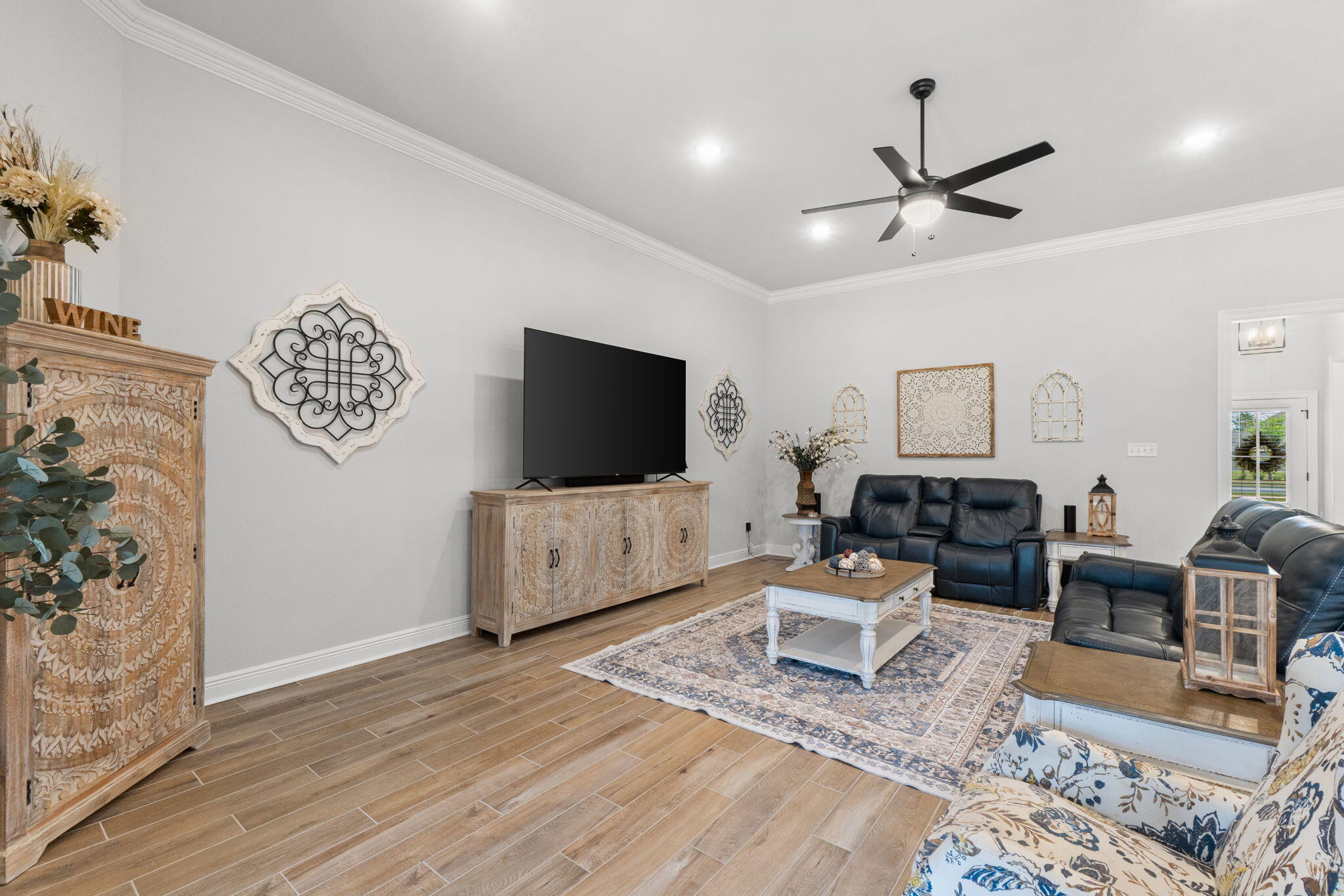 HAMMOCK BAY - LANTERNS - Residential