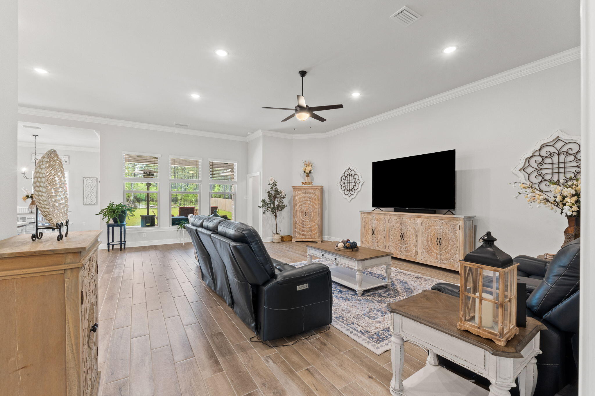 HAMMOCK BAY - LANTERNS - Residential