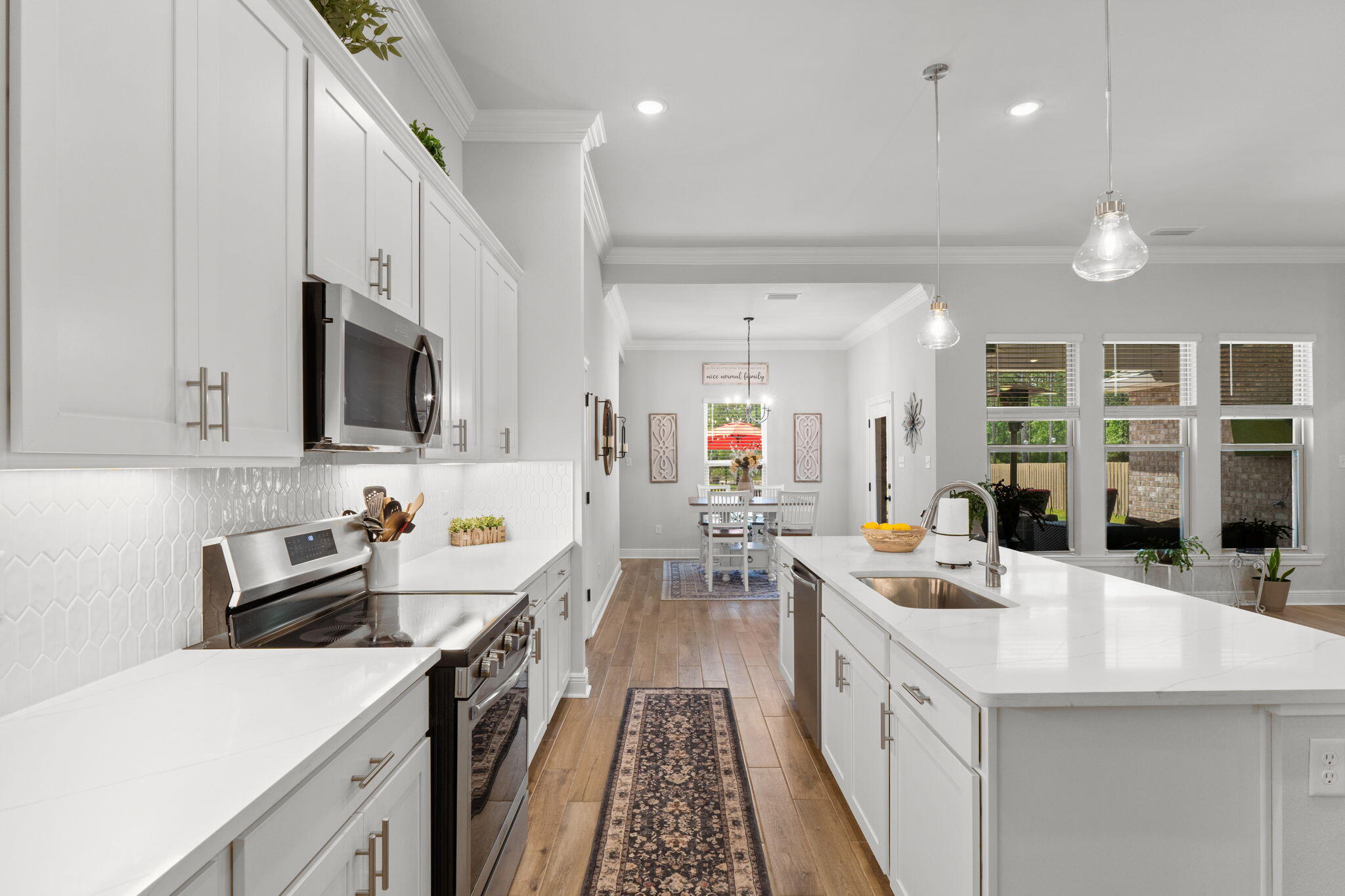 HAMMOCK BAY - LANTERNS - Residential