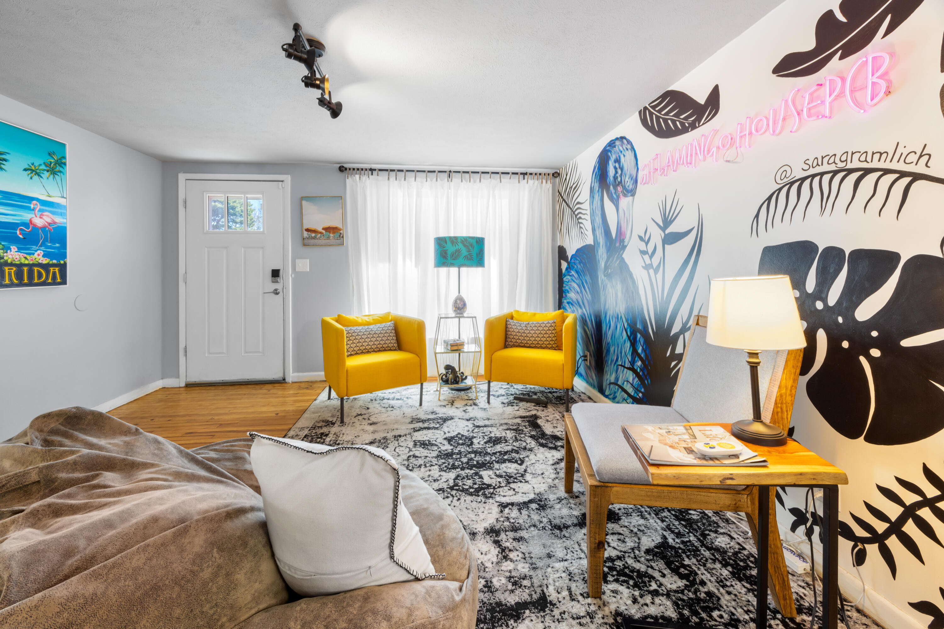 EL CENTRO BEACH - Residential