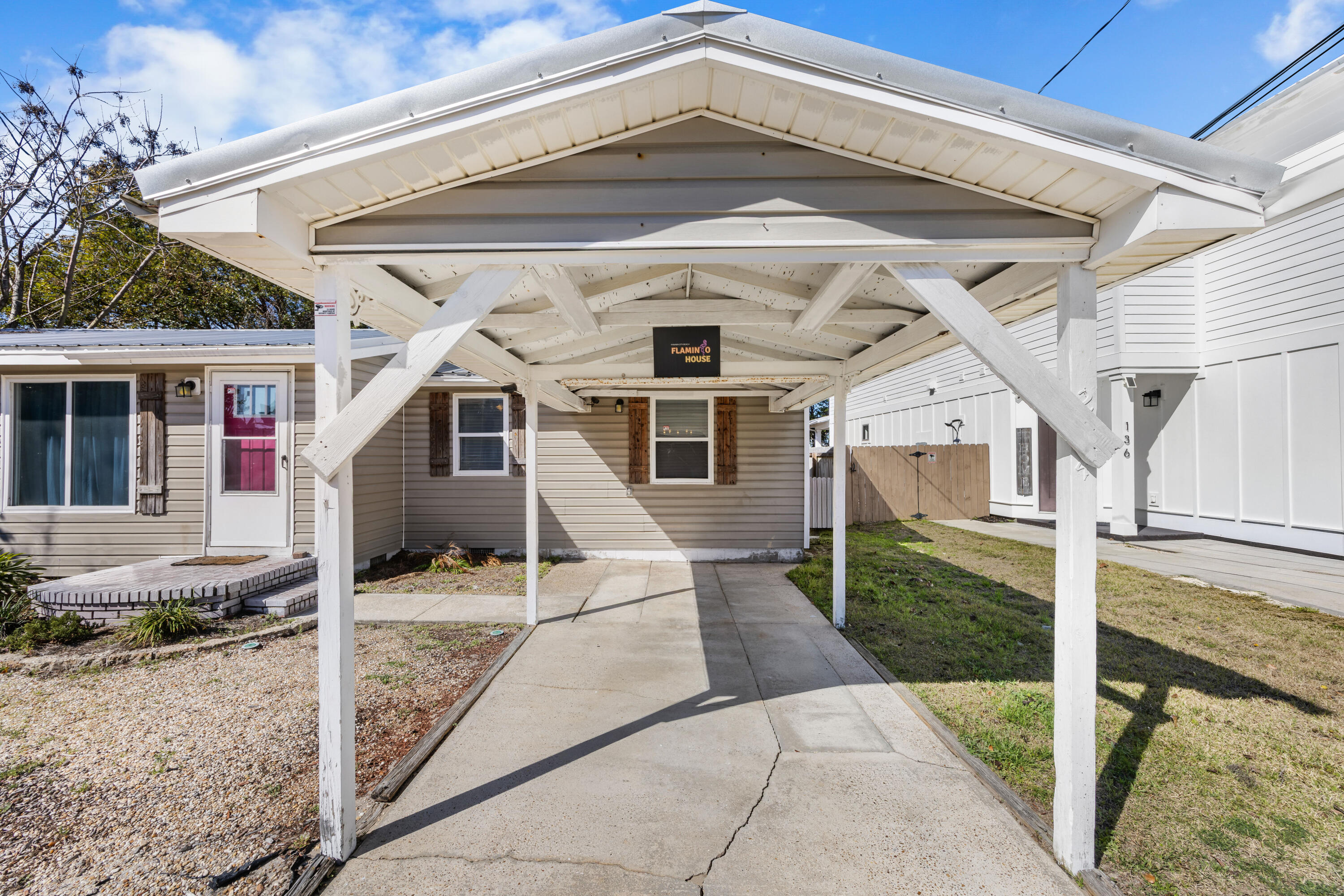 EL CENTRO BEACH - Residential