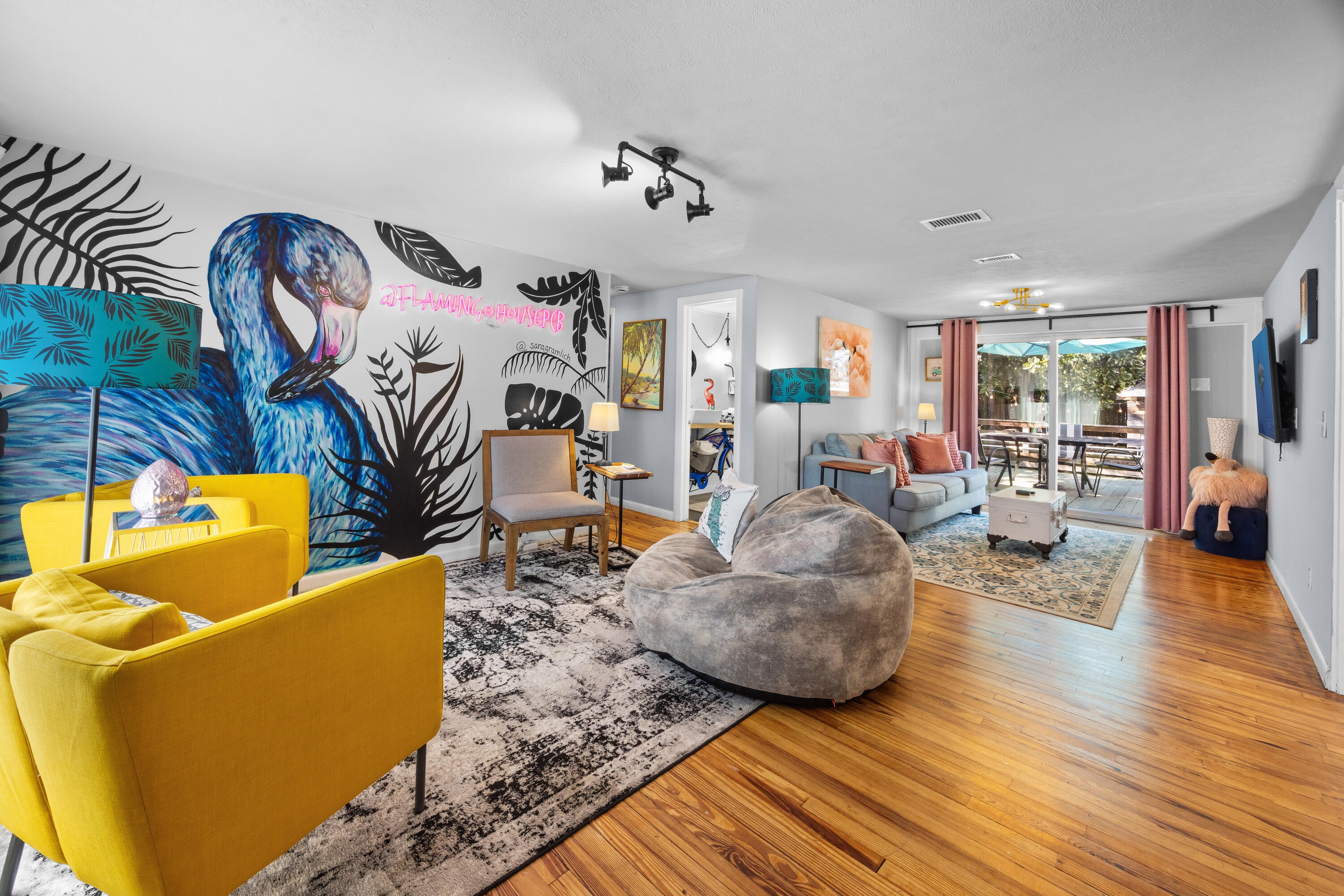 EL CENTRO BEACH - Residential