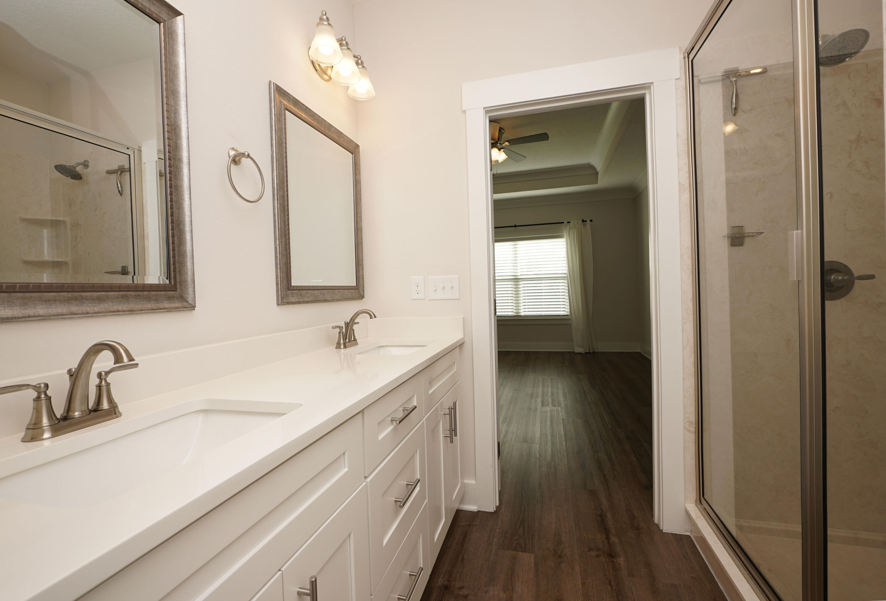 NICEVILLE (222200.00) - Residential