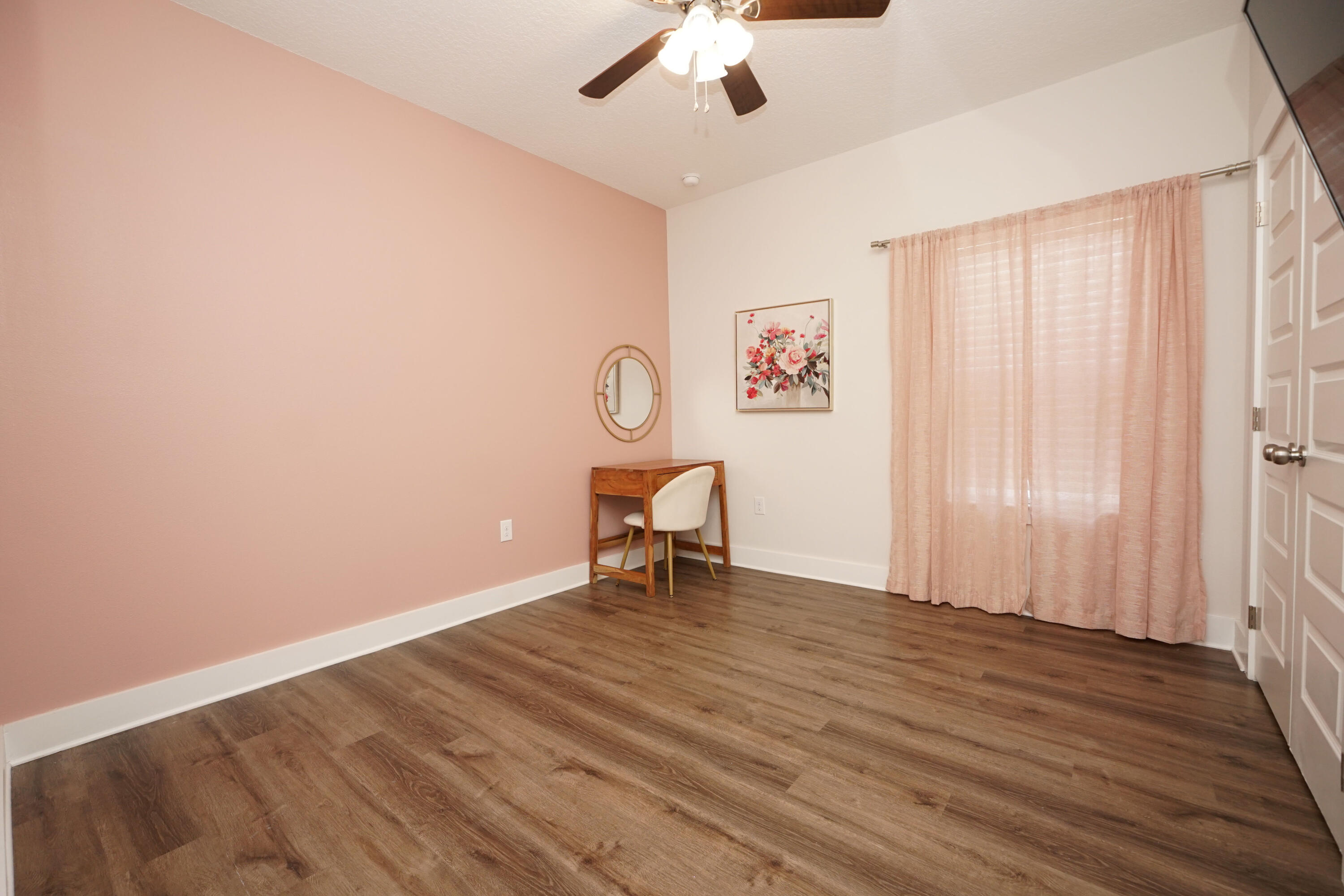 NICEVILLE (222200.00) - Residential