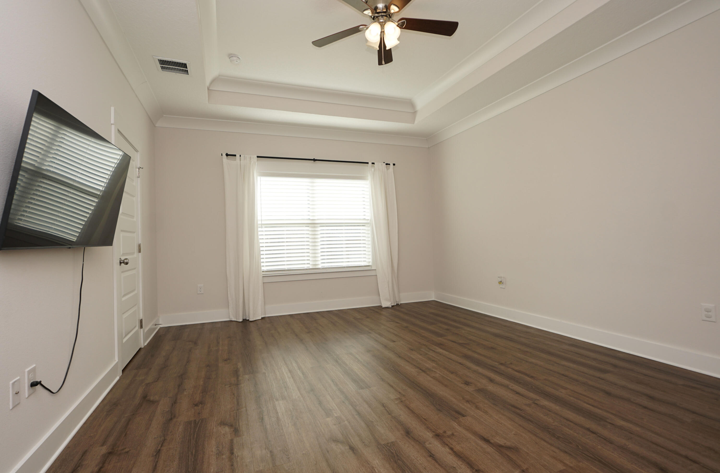 NICEVILLE (222200.00) - Residential