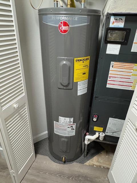 LAKESIDE CONDO AT BLUEWATER BAY - Residential