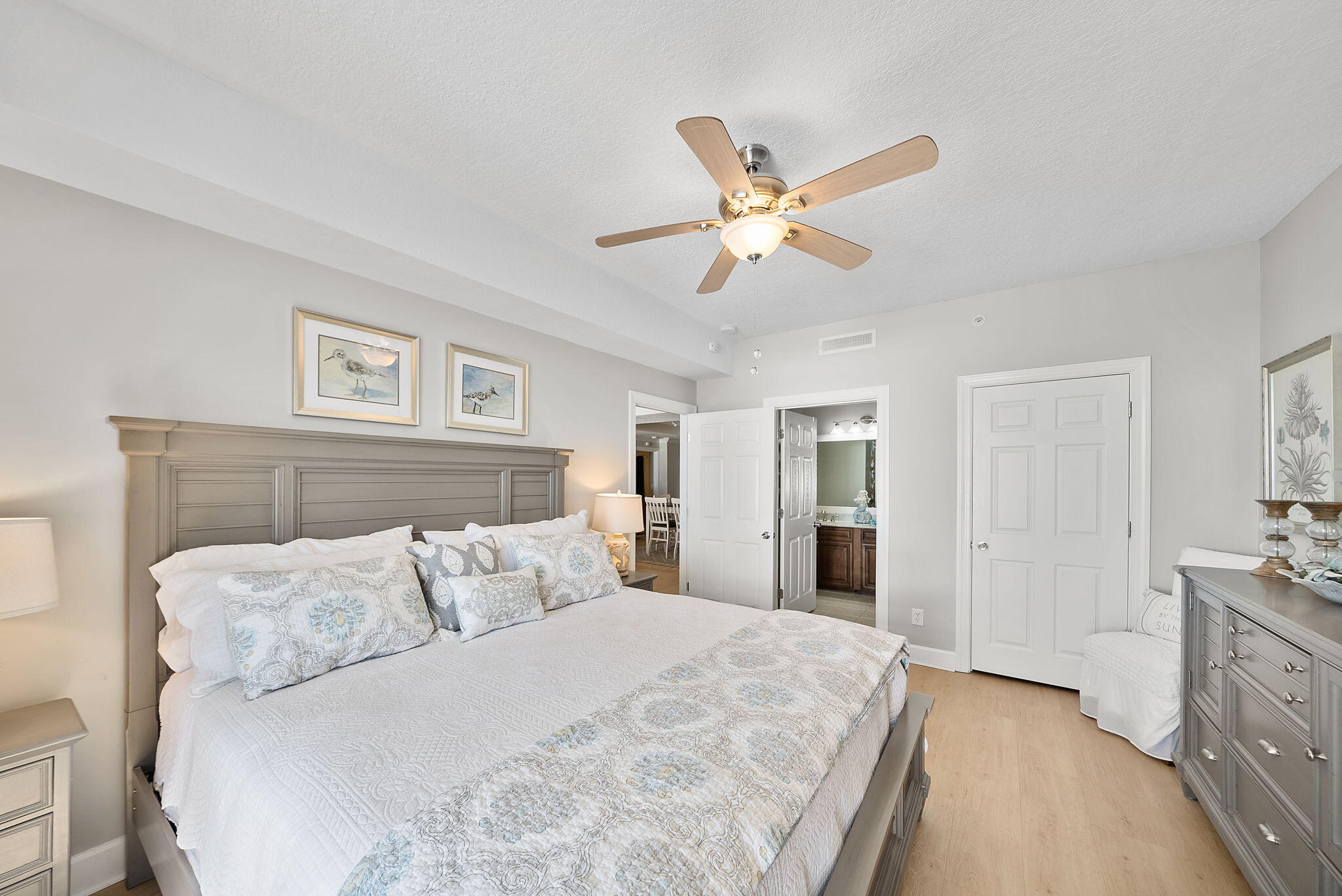 Ocean Ritz - Residential