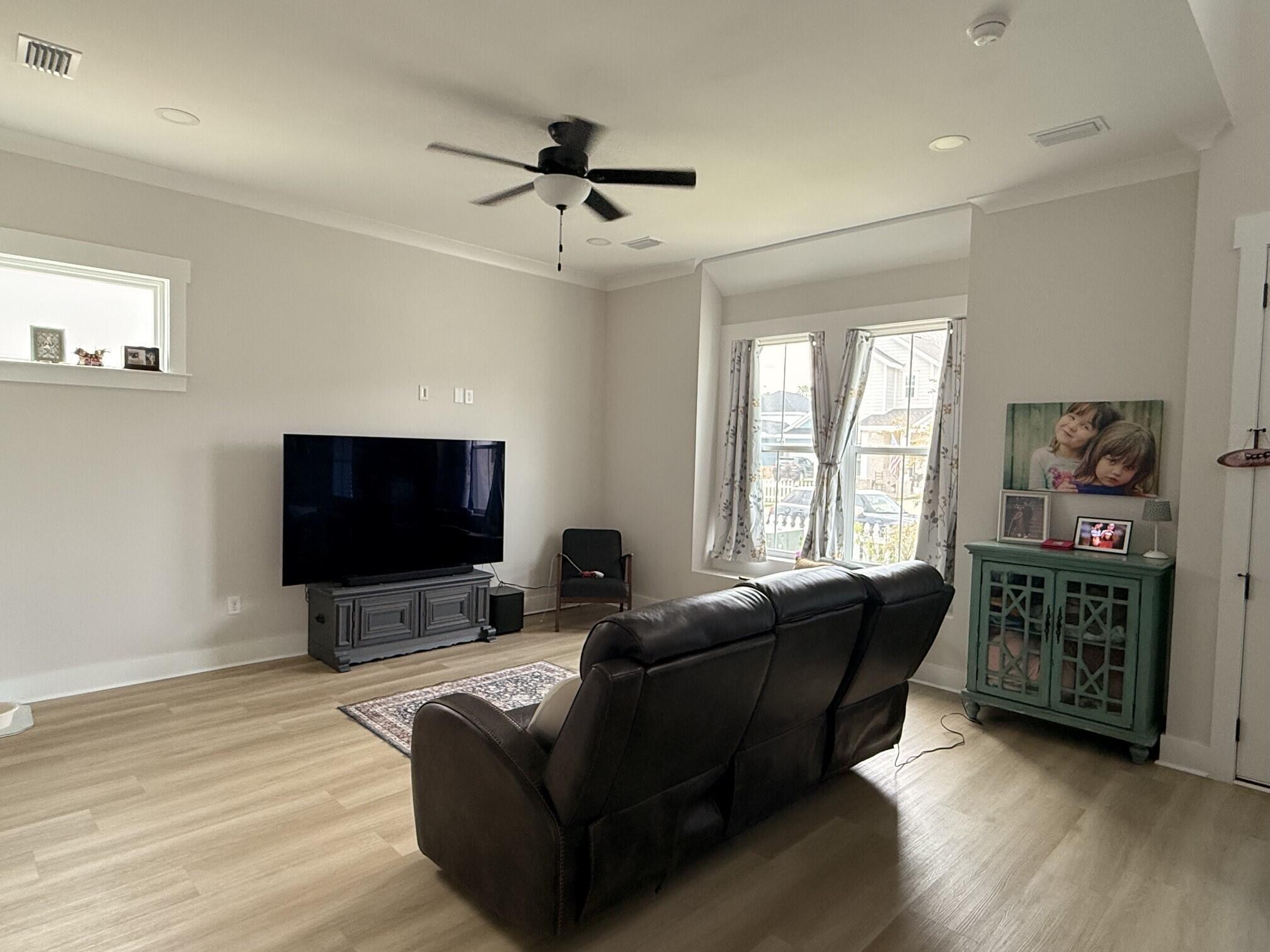 Deer Moss Creek - Residential Lease