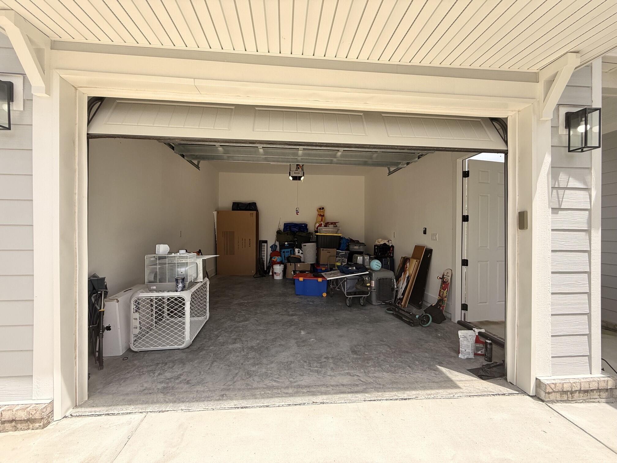 Deer Moss Creek - Residential Lease
