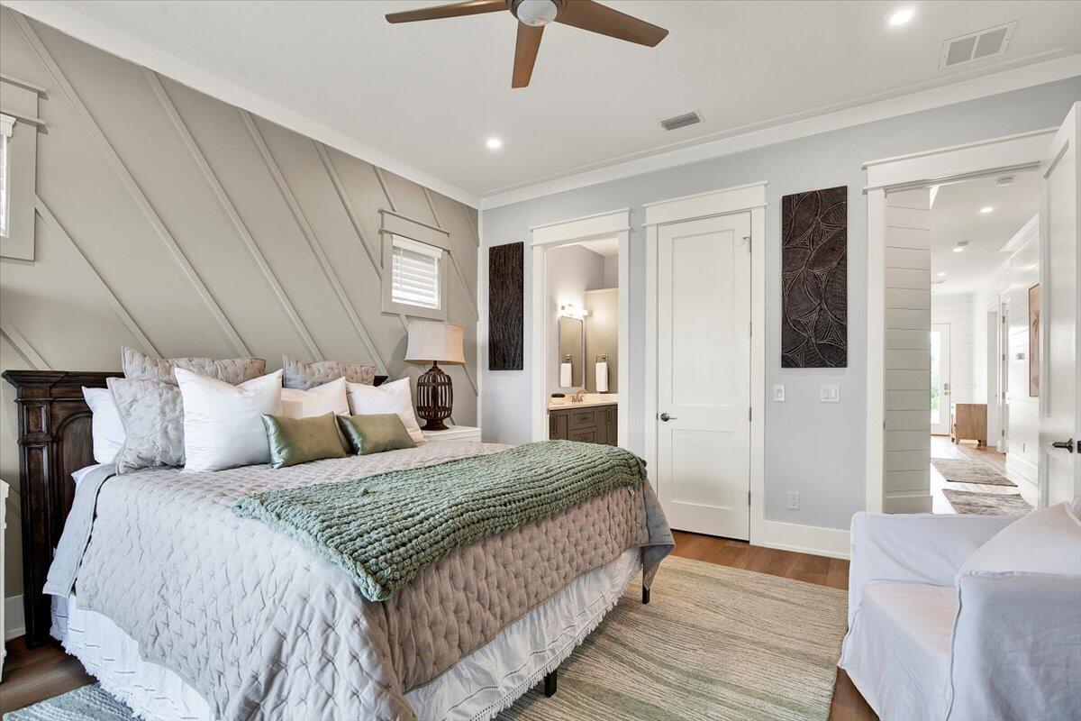 LULLWATER BEACH - Residential