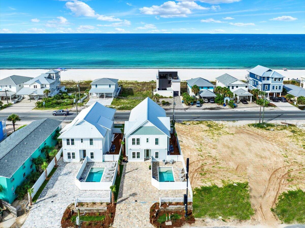 LULLWATER BEACH - Residential