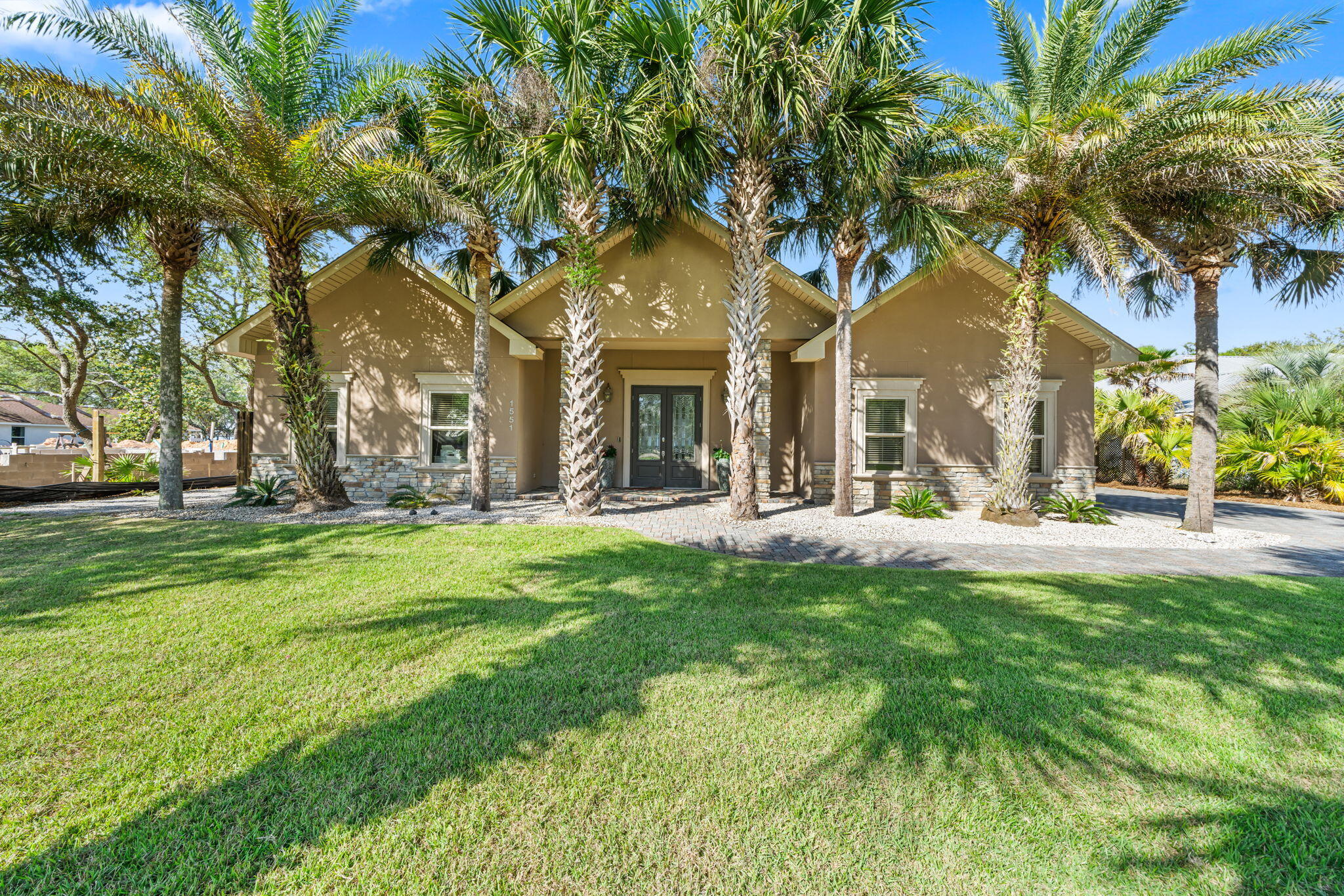 HATCHEE SHORES - Residential