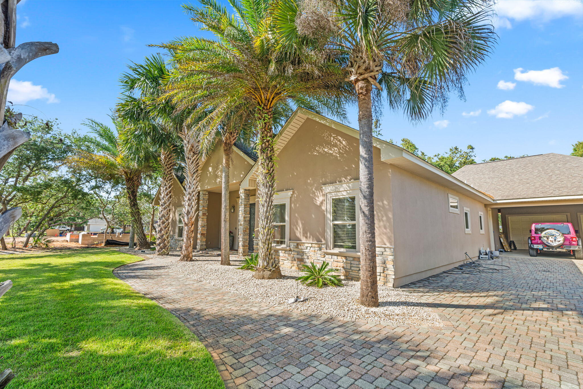 HATCHEE SHORES - Residential