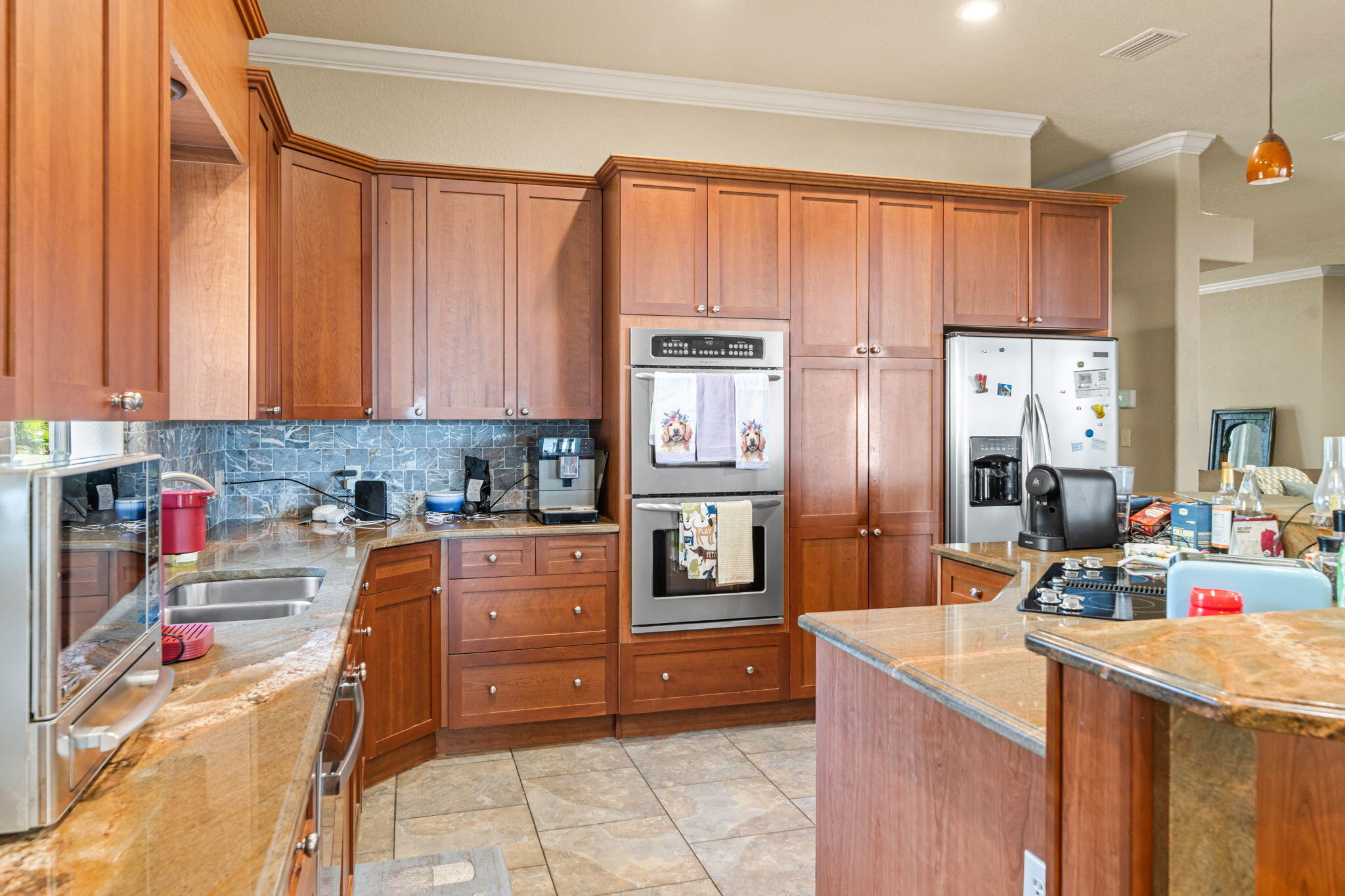 HATCHEE SHORES - Residential