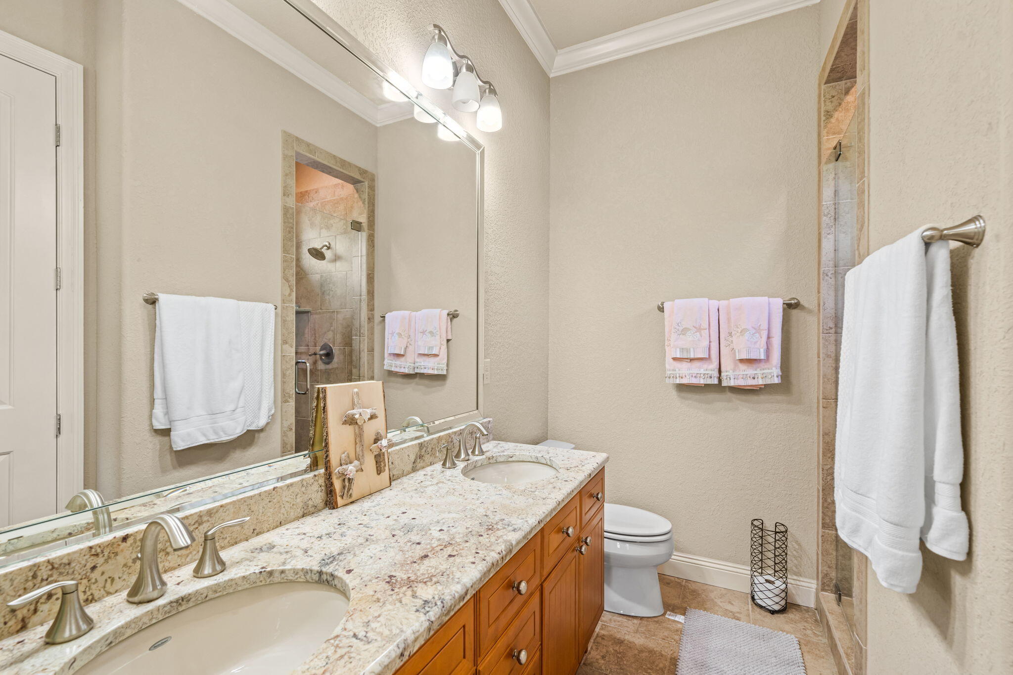 HATCHEE SHORES - Residential