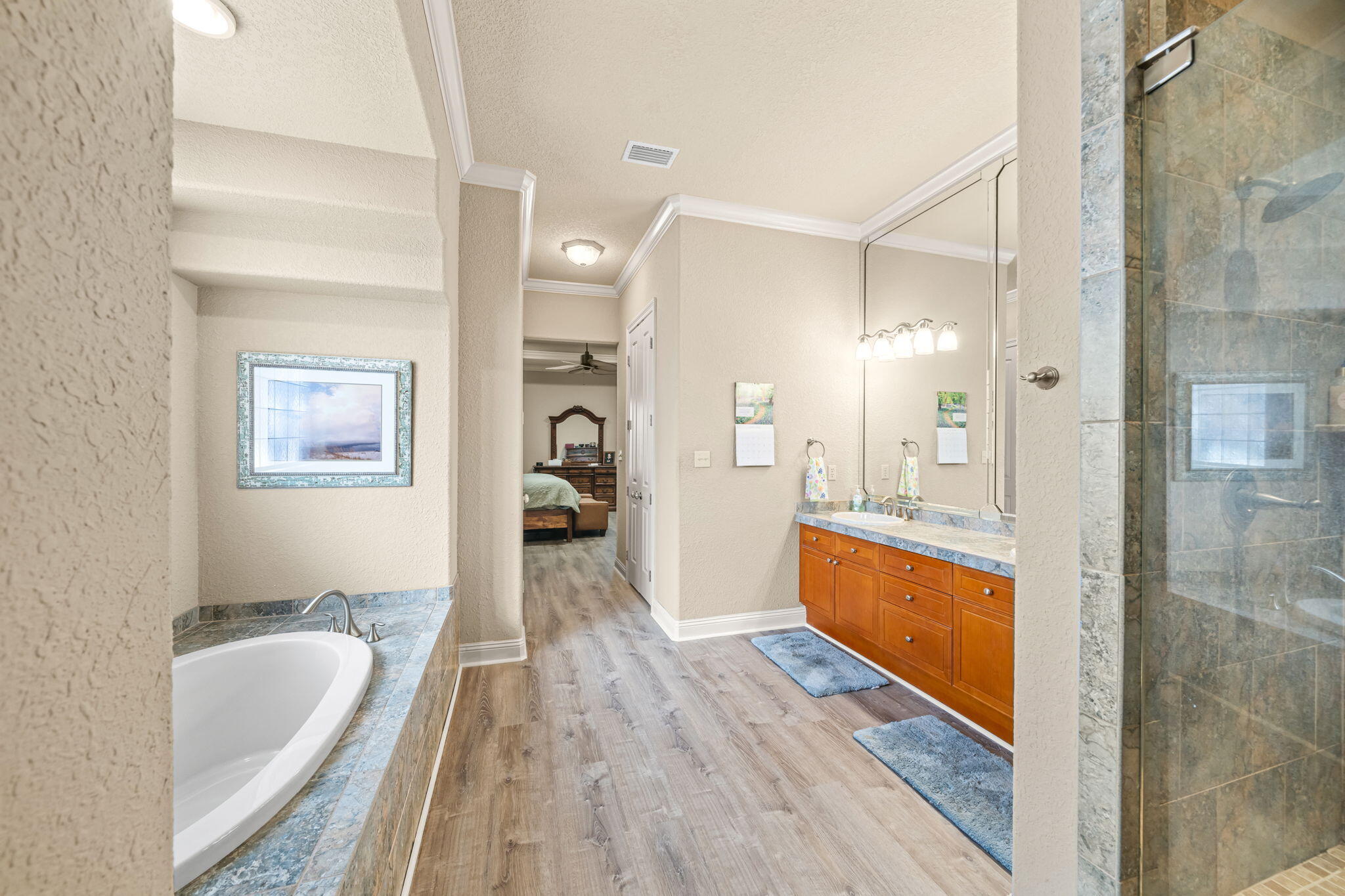 HATCHEE SHORES - Residential