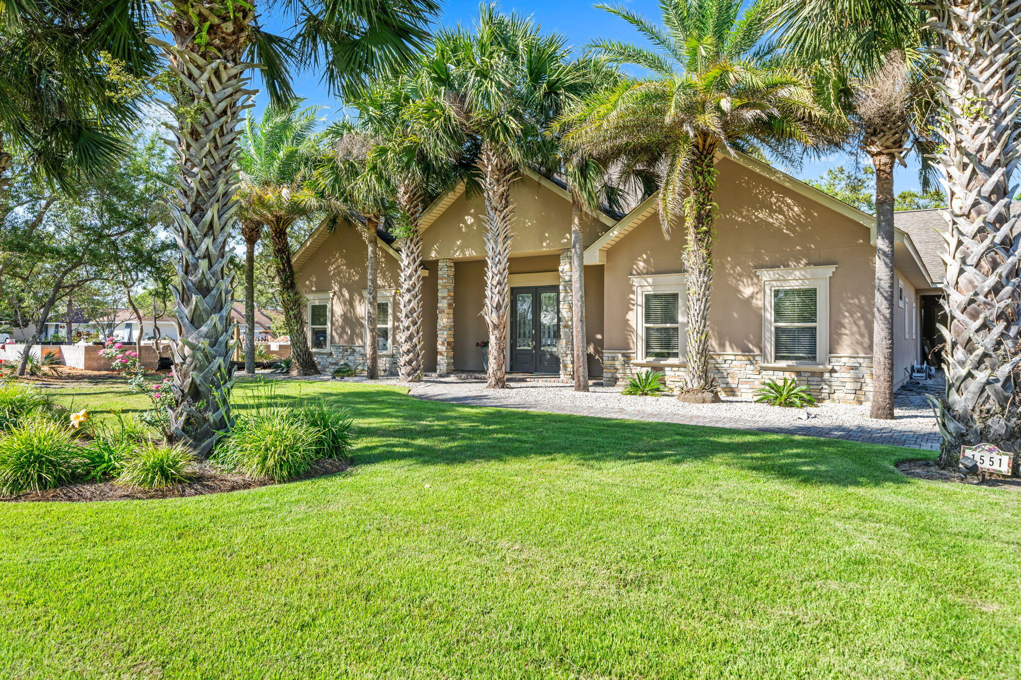 HATCHEE SHORES - Residential