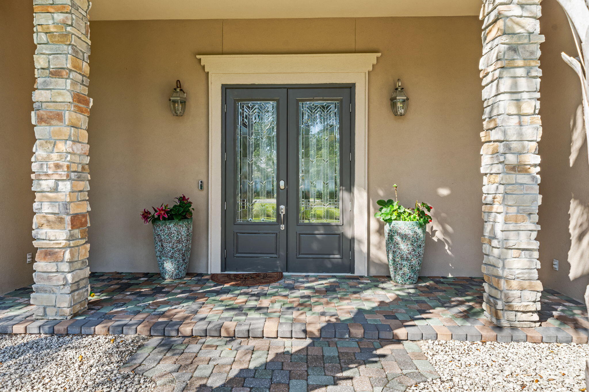 HATCHEE SHORES - Residential