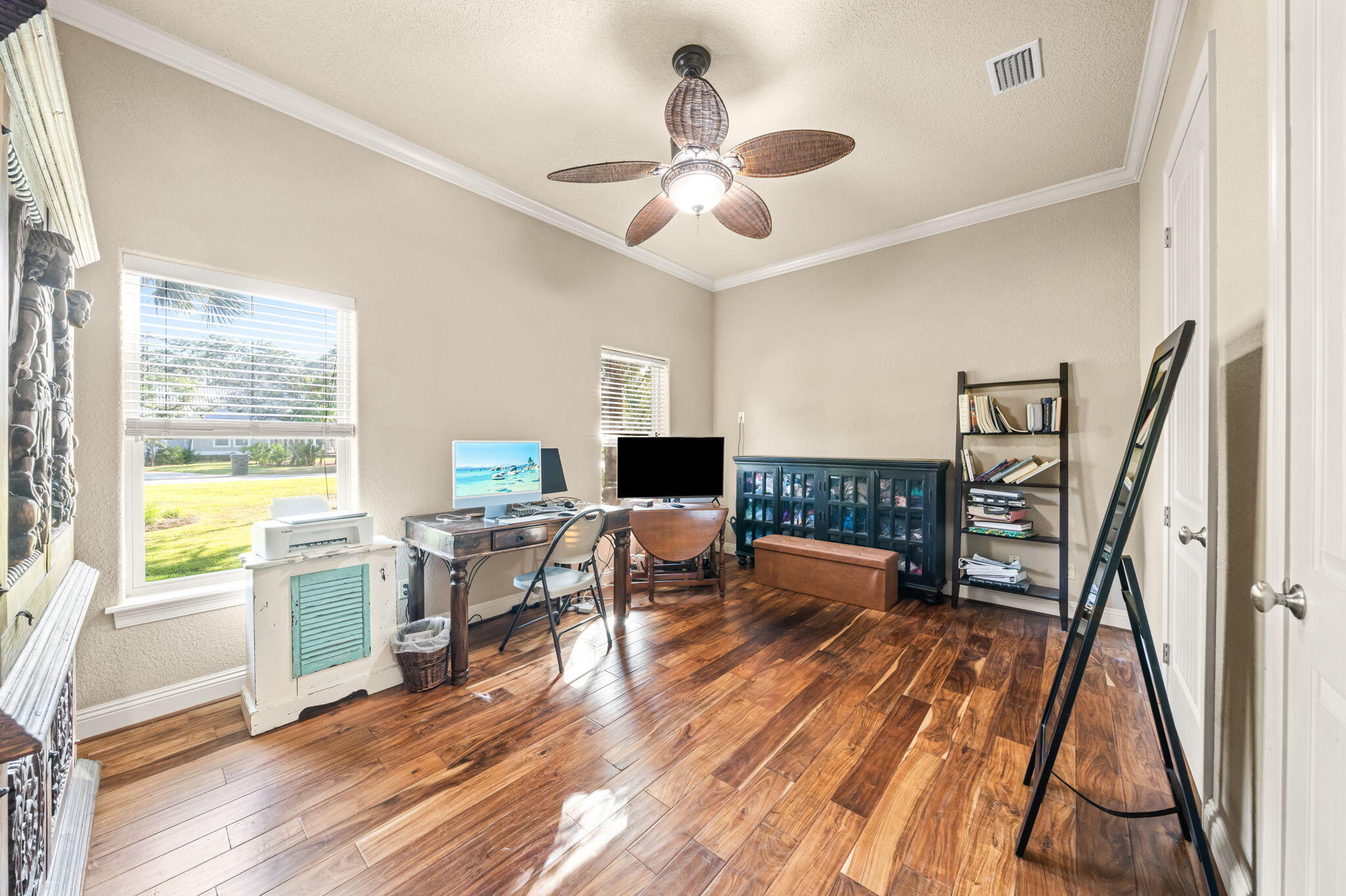 HATCHEE SHORES - Residential