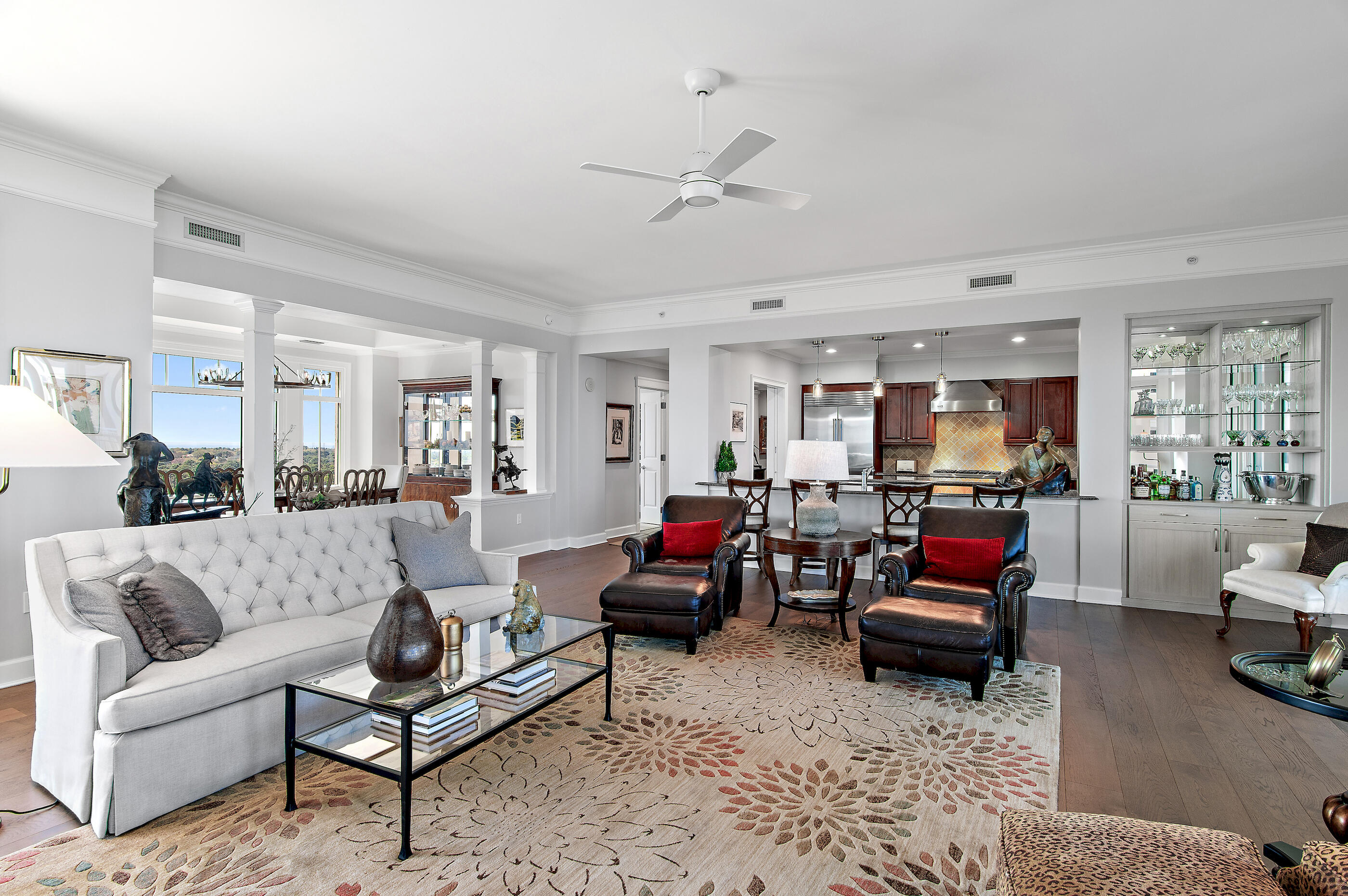 ONE WATER PLACE - Residential