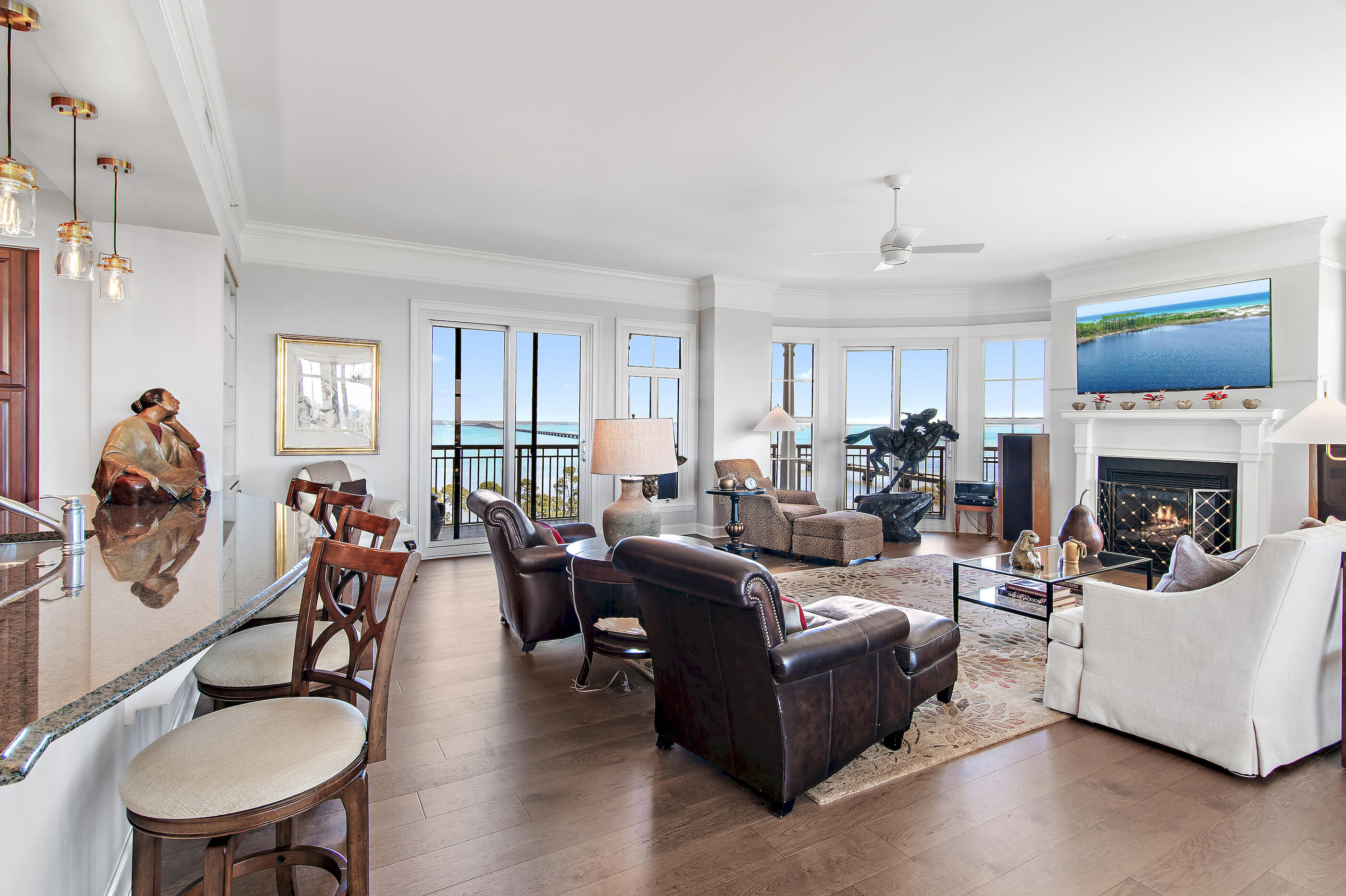 ONE WATER PLACE - Residential