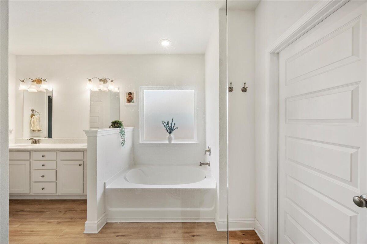 Hammock Oak Estates - Residential