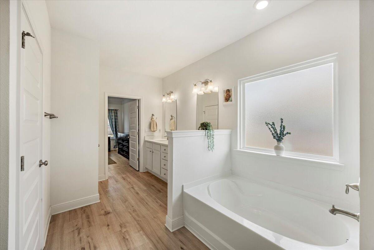 Hammock Oak Estates - Residential