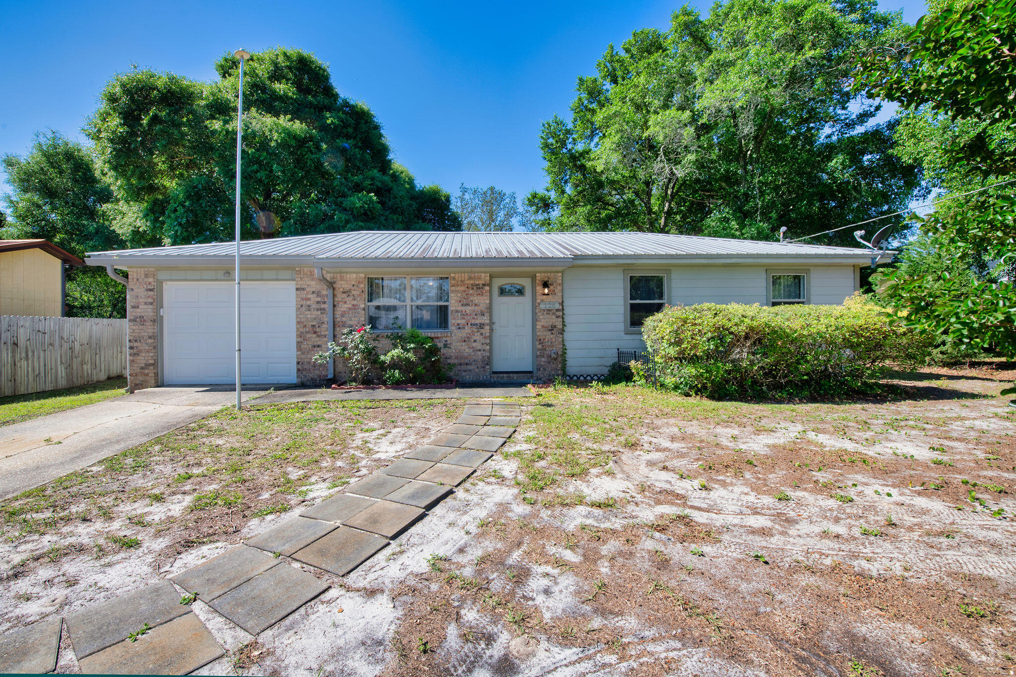 126 NW Watson Drive