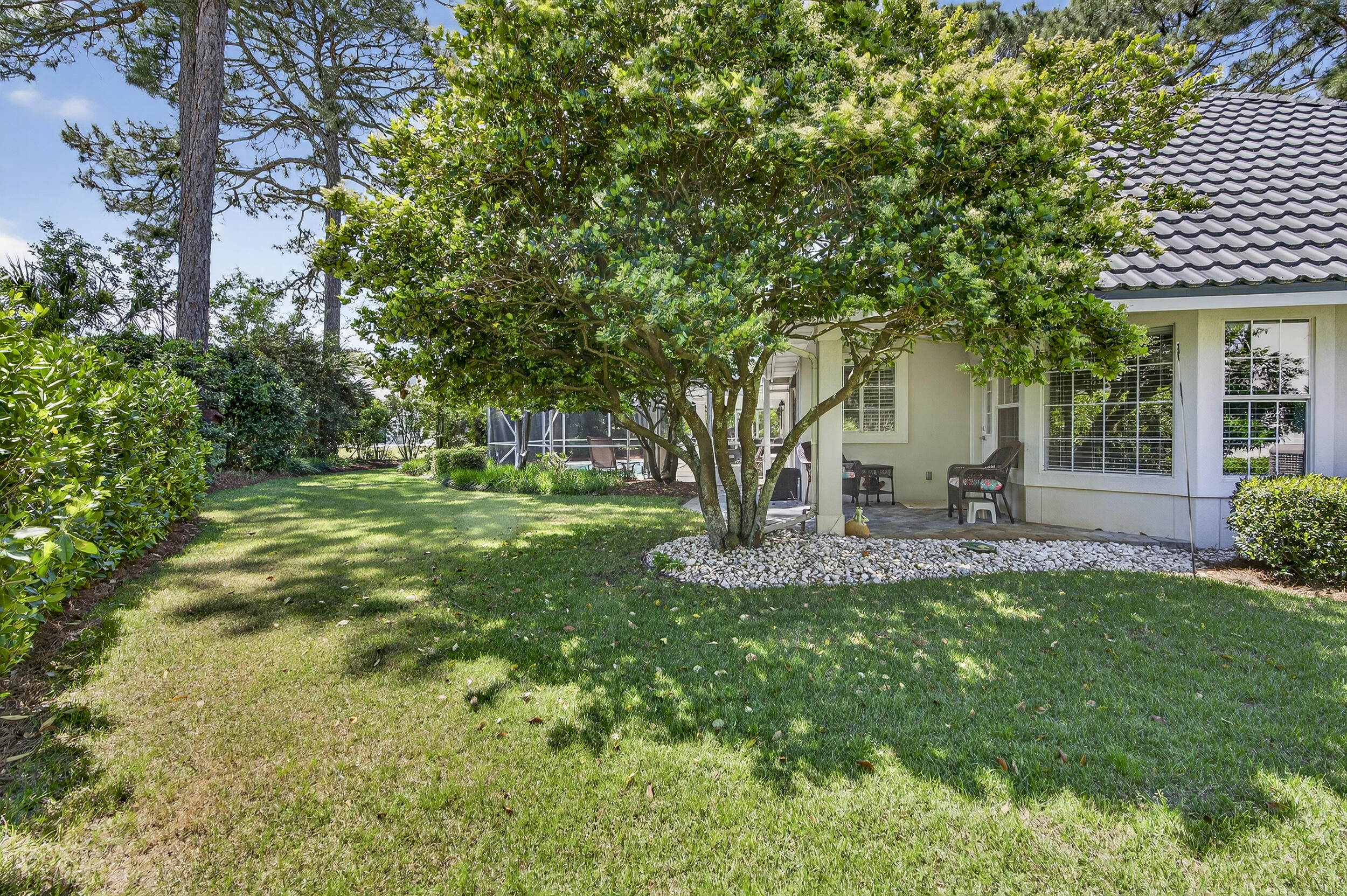 EMERALD BAY PH 1A - Residential