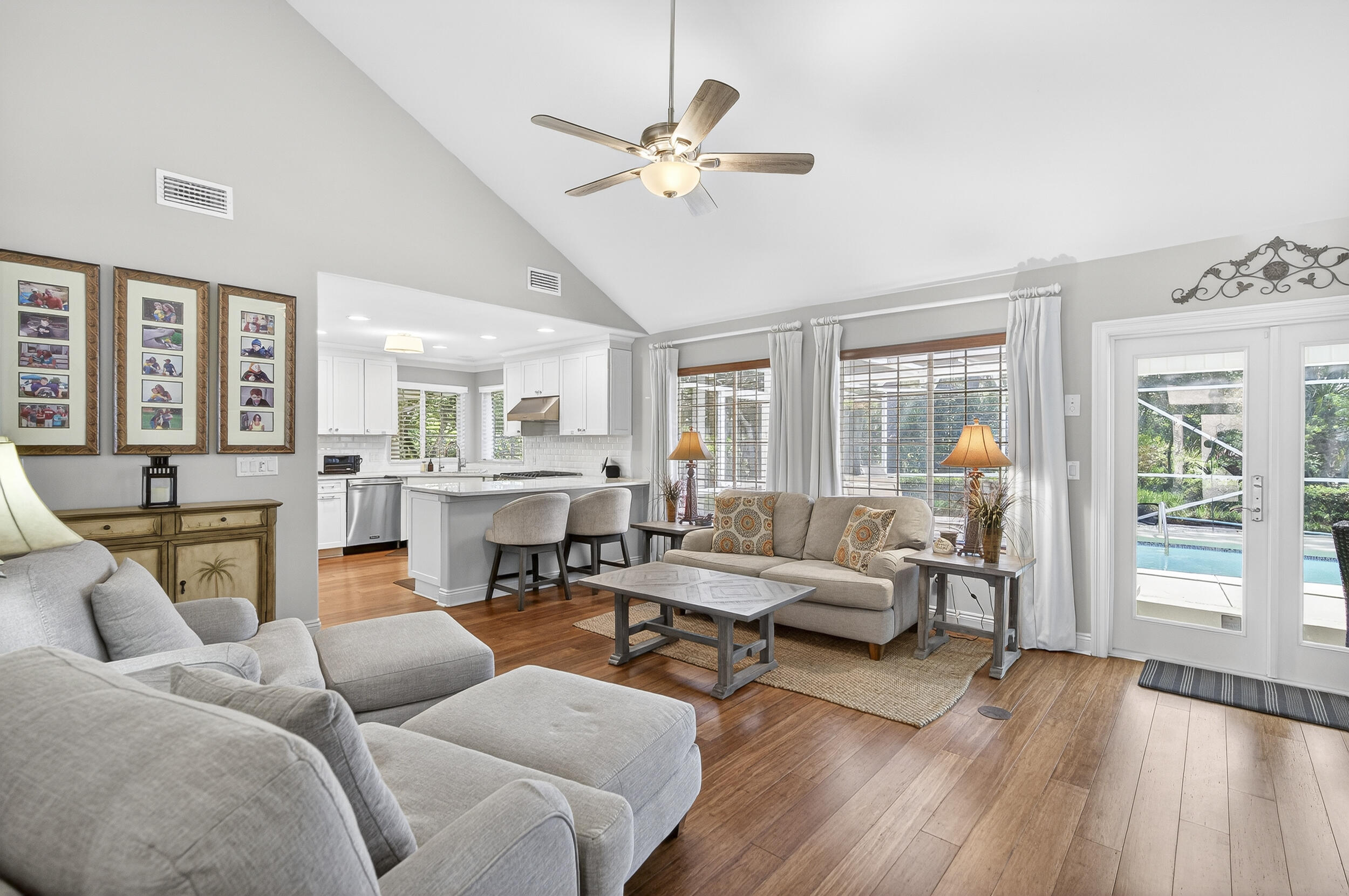 EMERALD BAY PH 1A - Residential