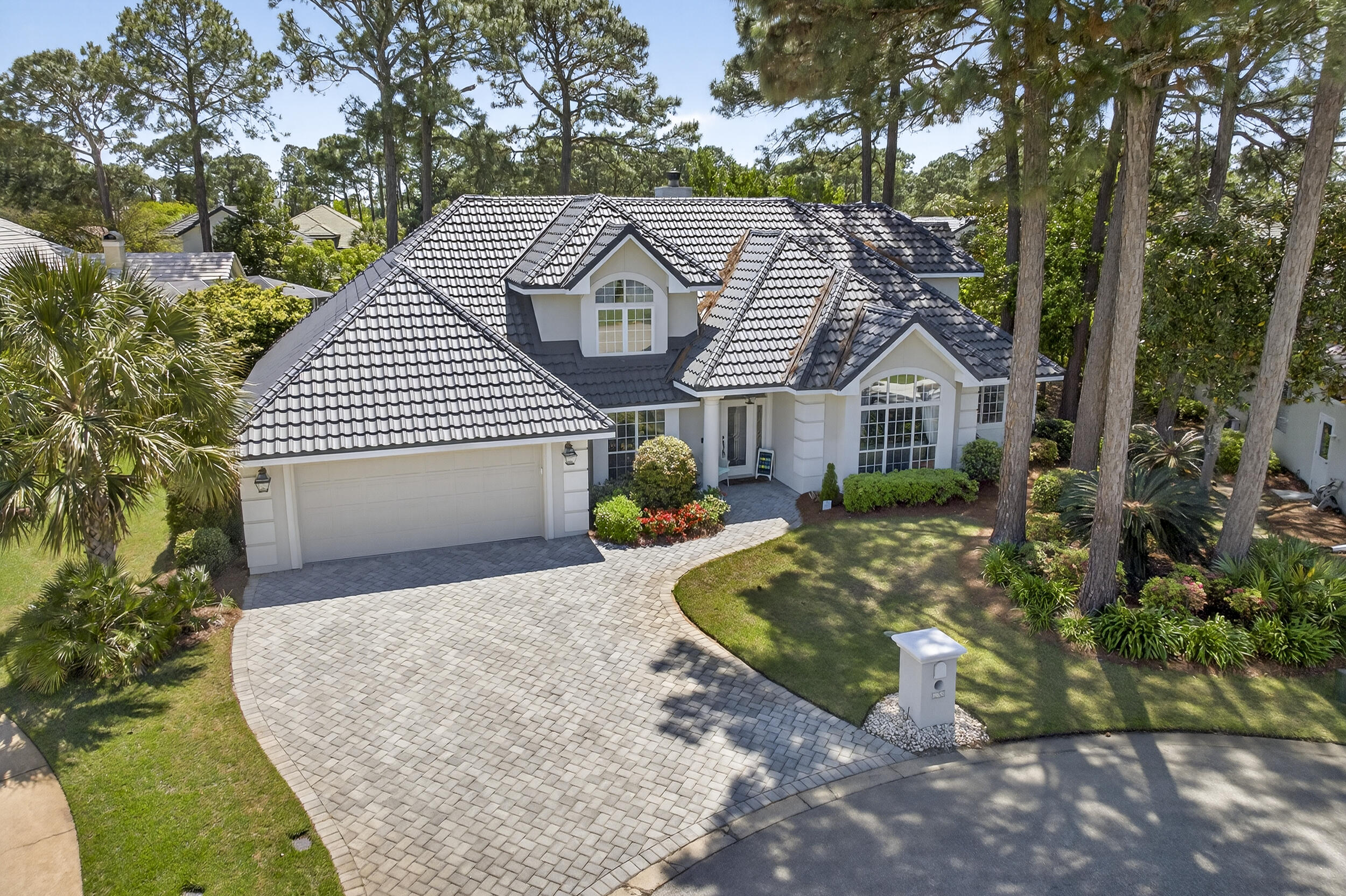 EMERALD BAY PH 1A - Residential