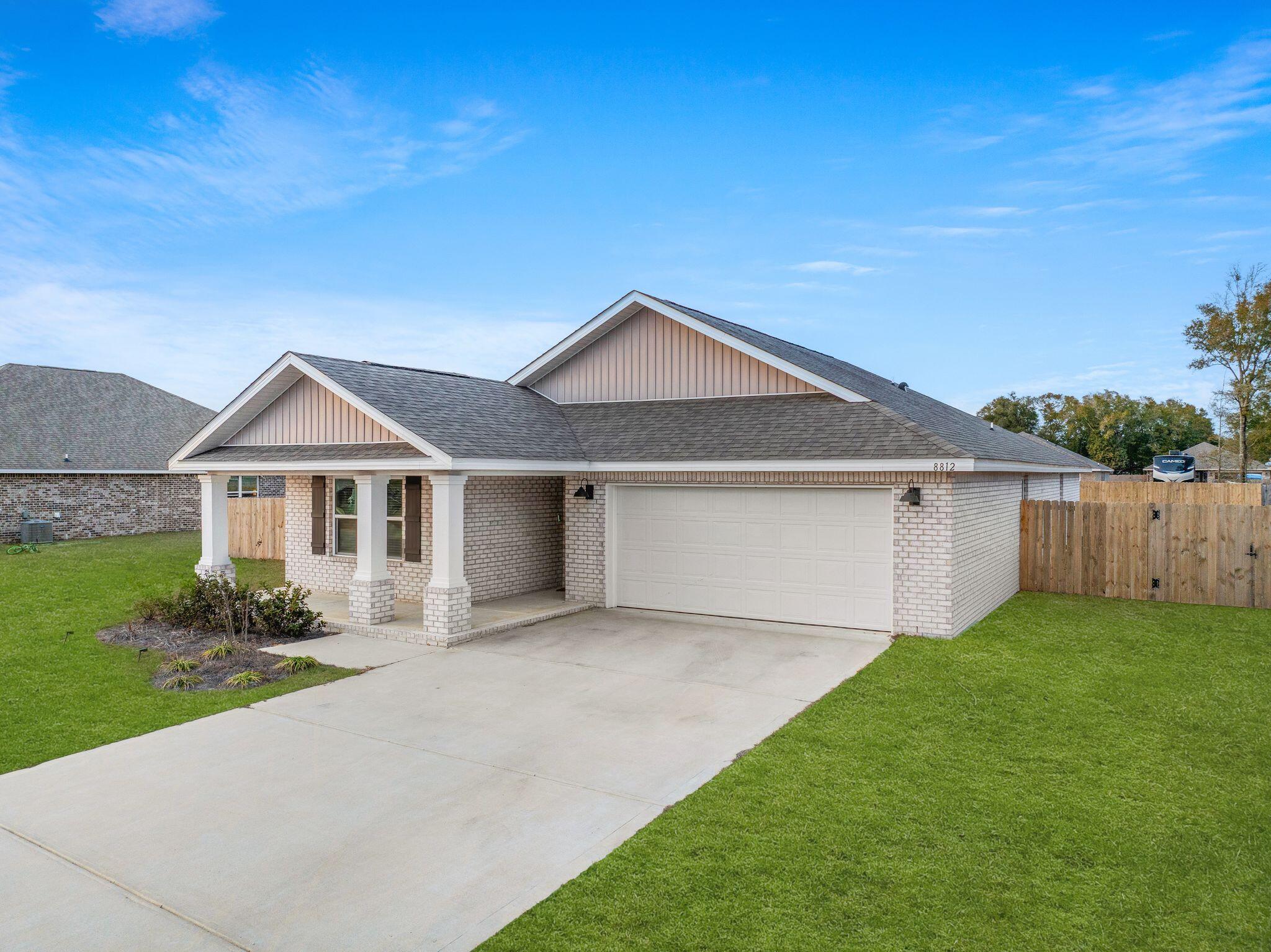 PLANTATION WOODS - Residential