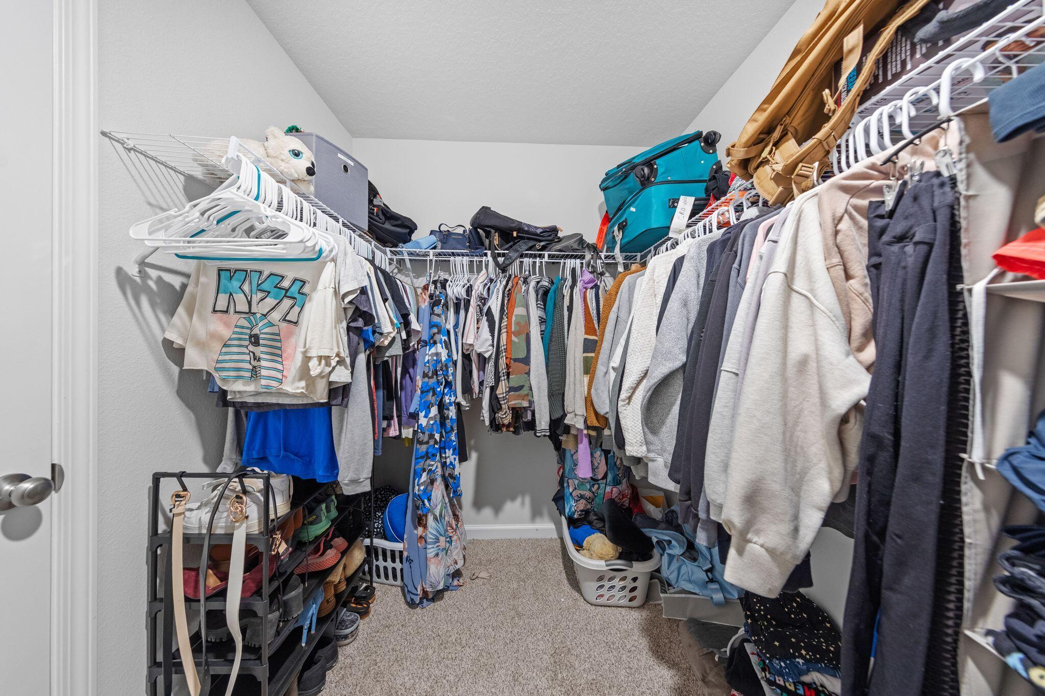 PLANTATION WOODS - Residential